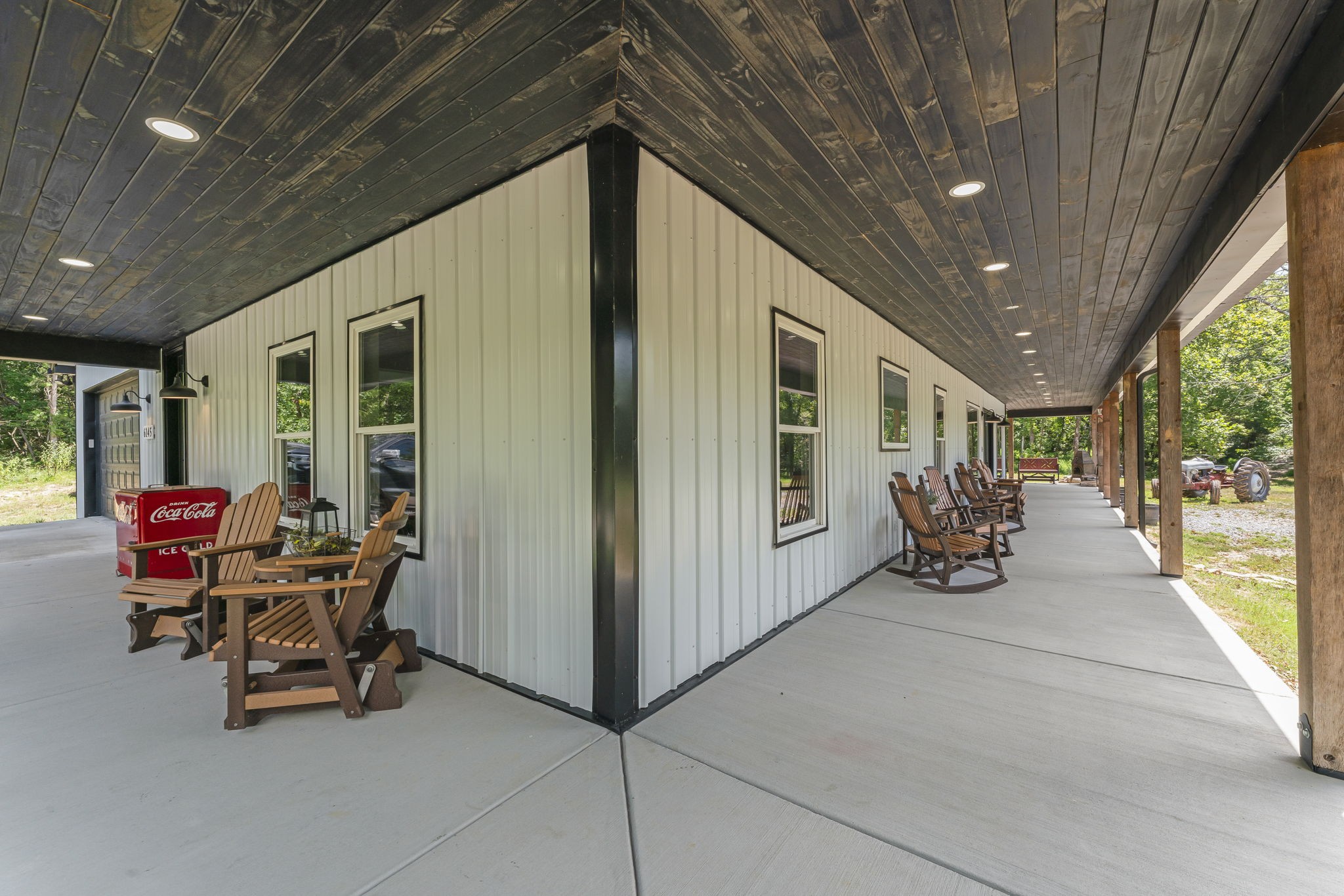 6145 Hunters Point Pike