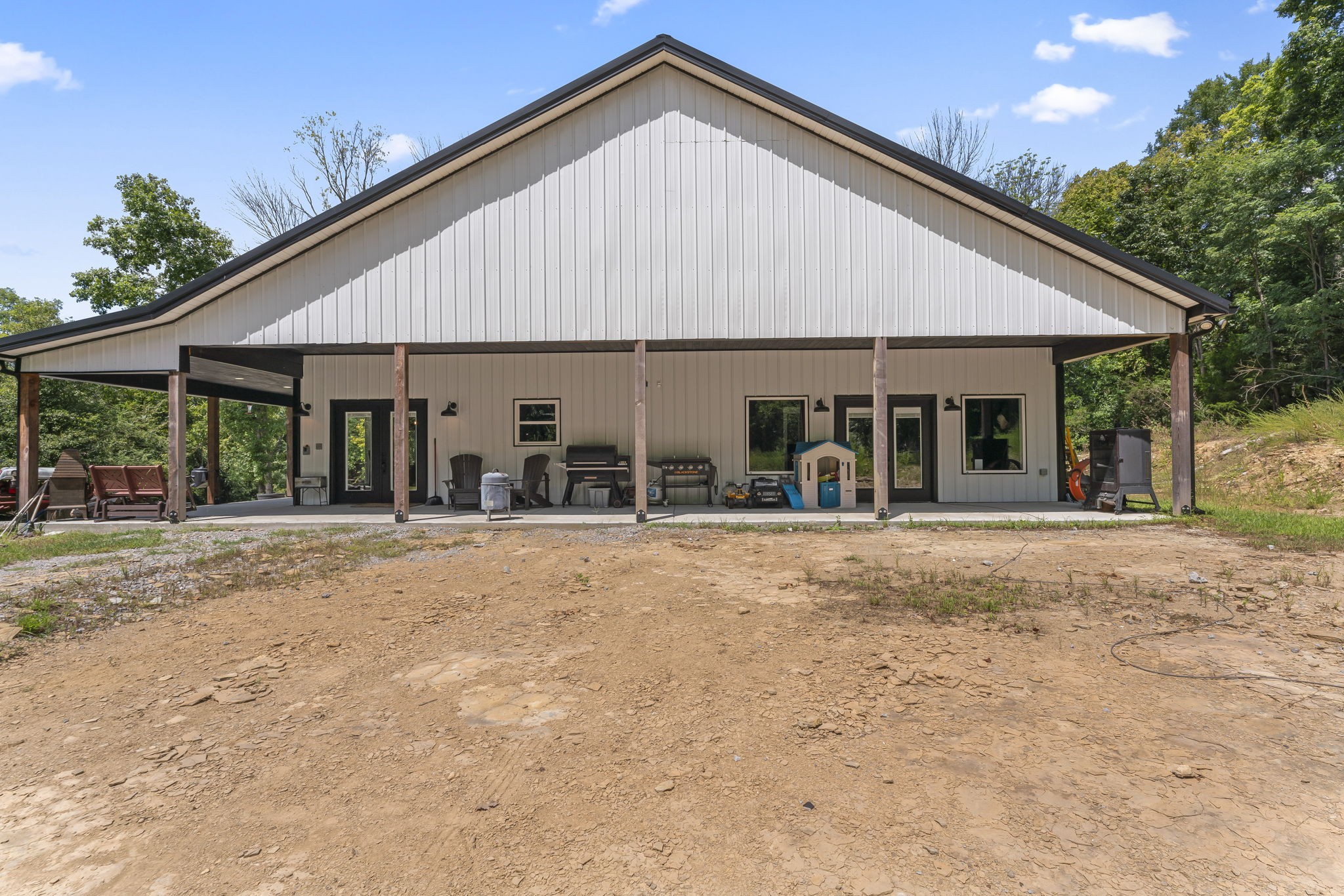 6145 Hunters Point Pike