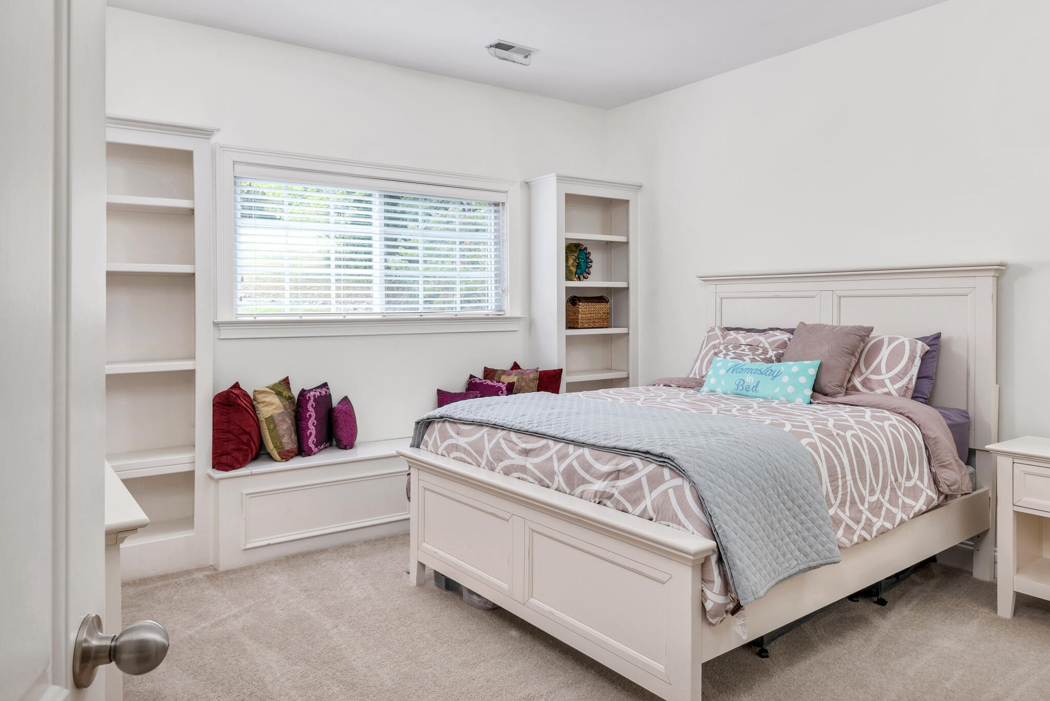 351 Childe Harolds Cir