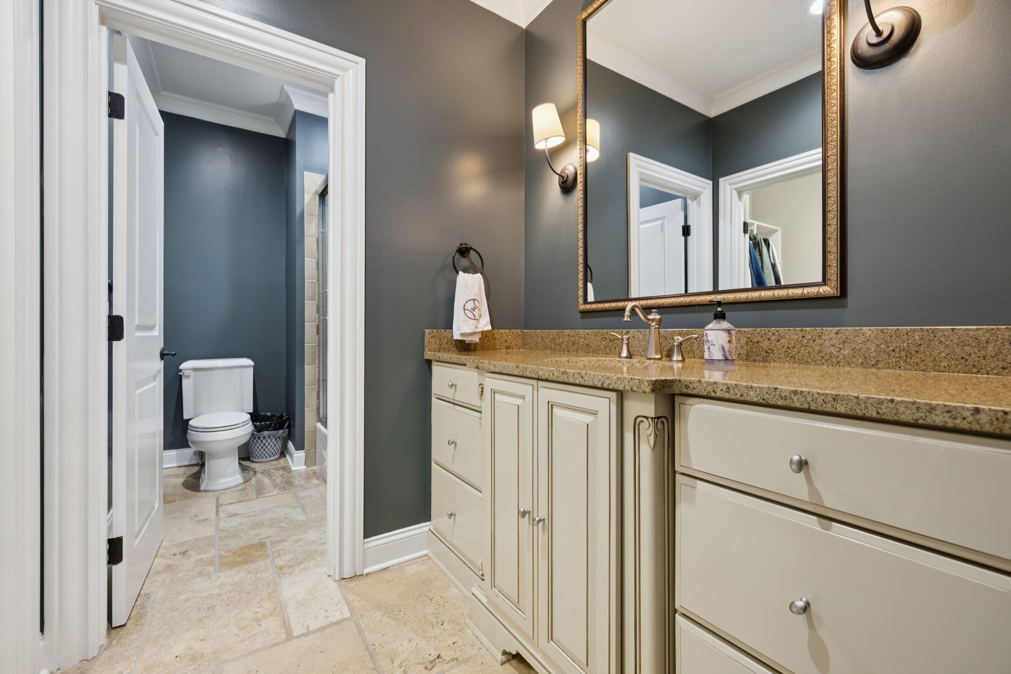 9256 Wardley Park Ln