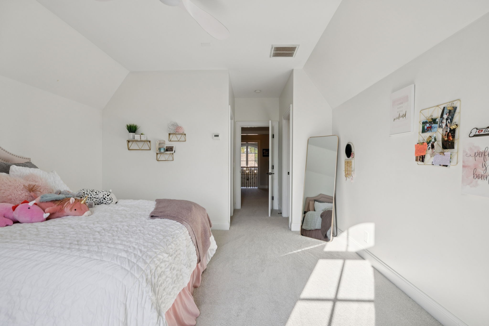 9256 Wardley Park Ln