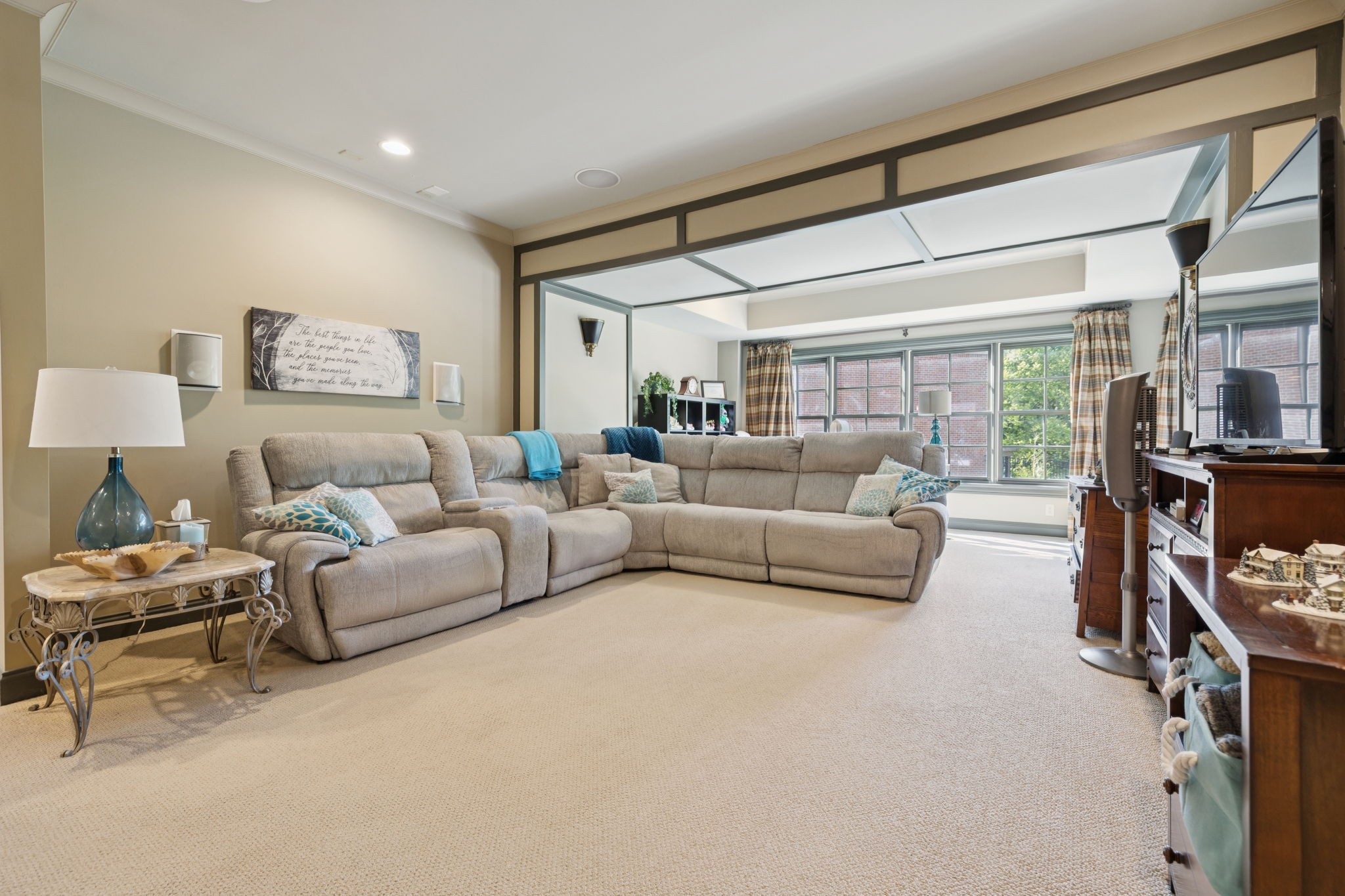 9256 Wardley Park Ln