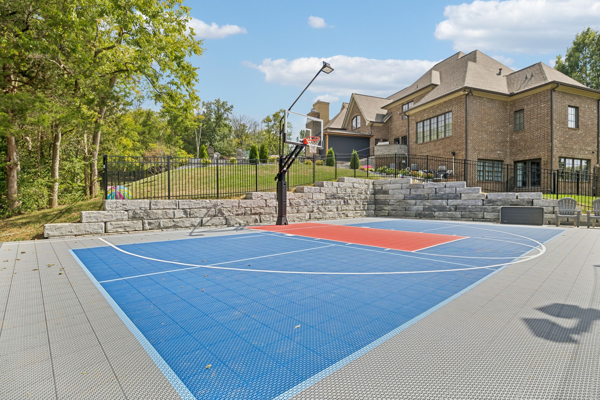 9256 Wardley Park Ln