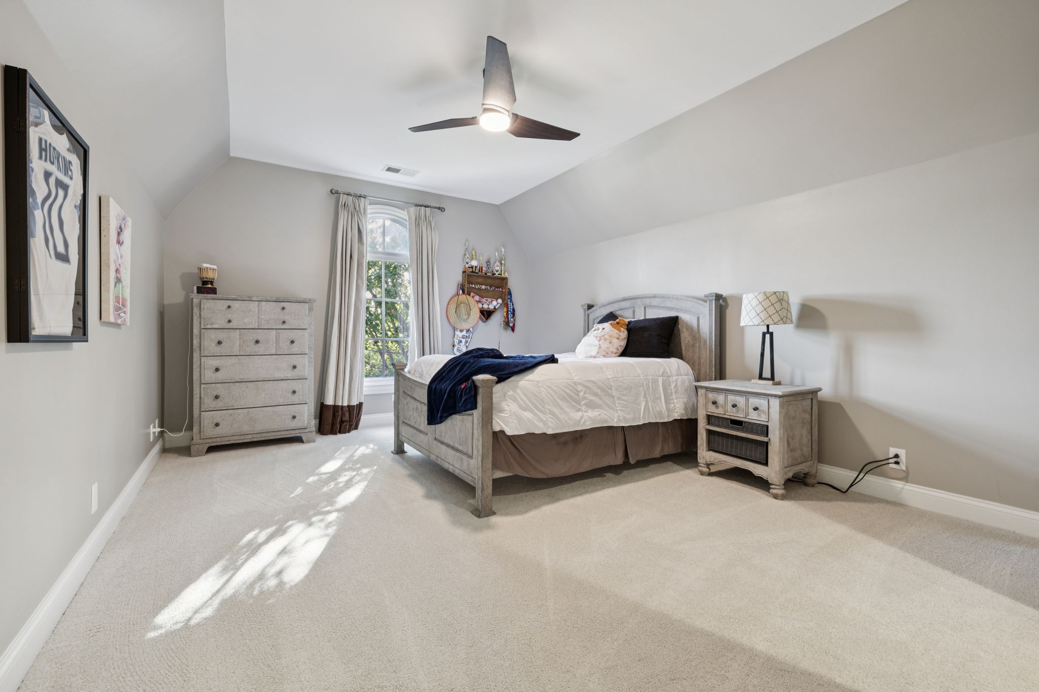 9256 Wardley Park Ln