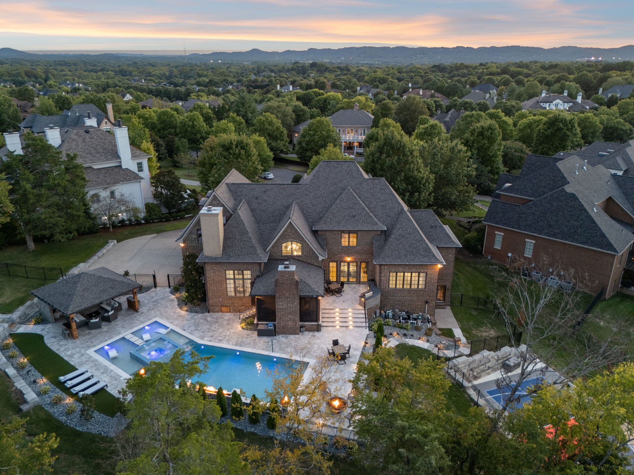 9256 Wardley Park Ln