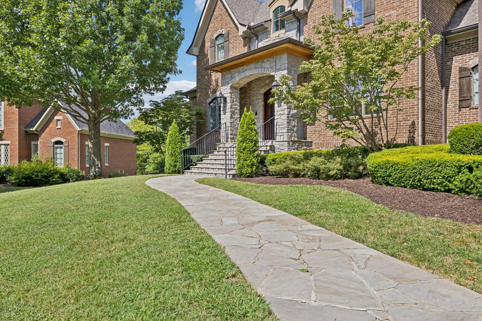 9256 Wardley Park Ln