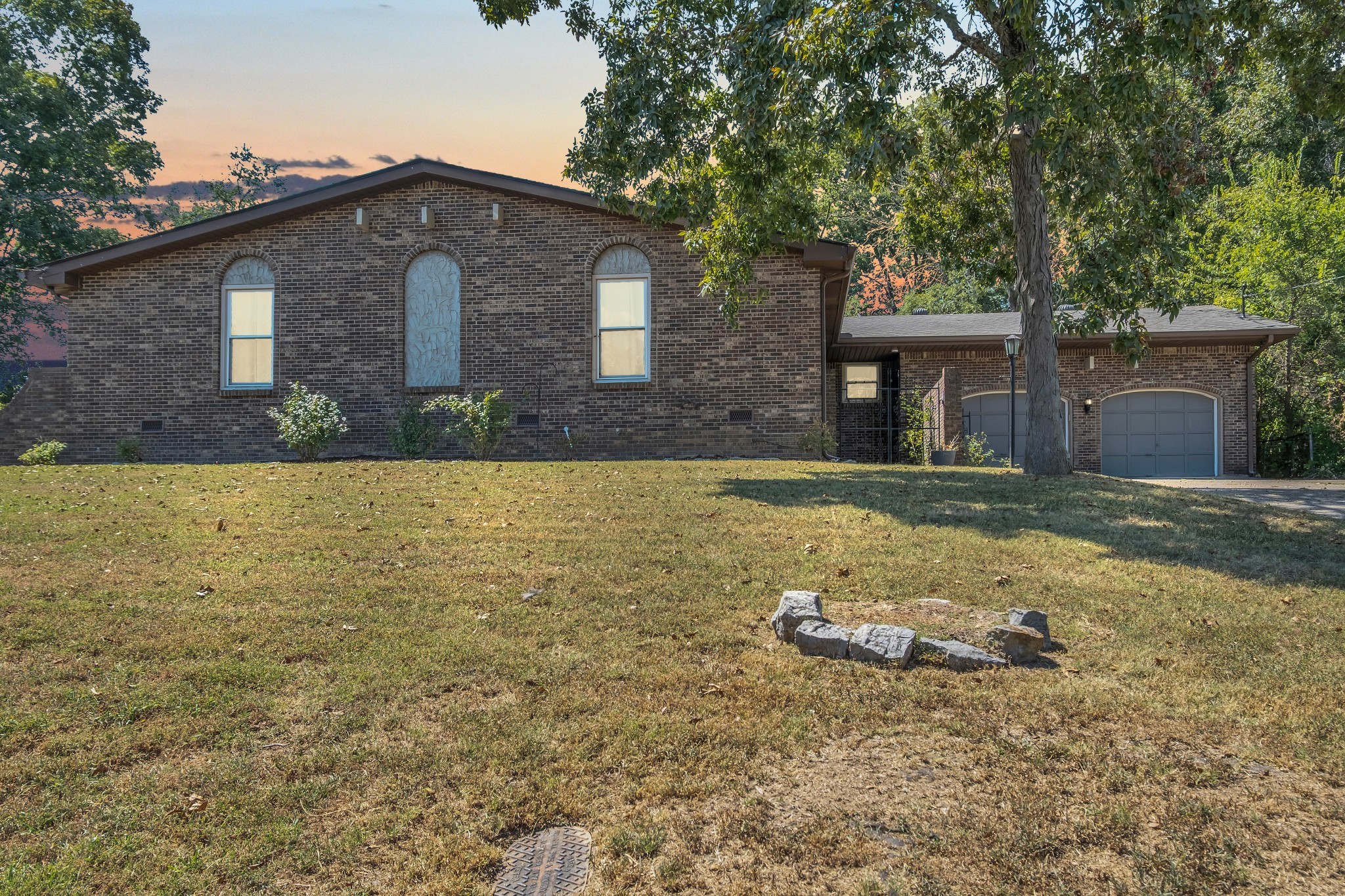 3808 Anderson Rd