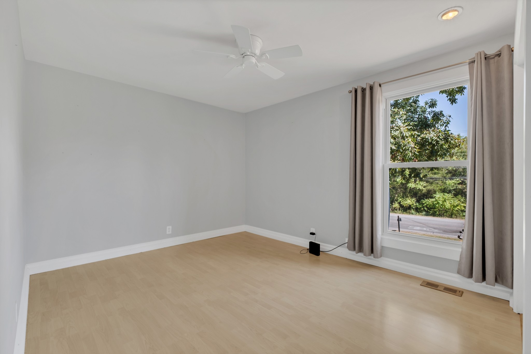 3808 Anderson Rd