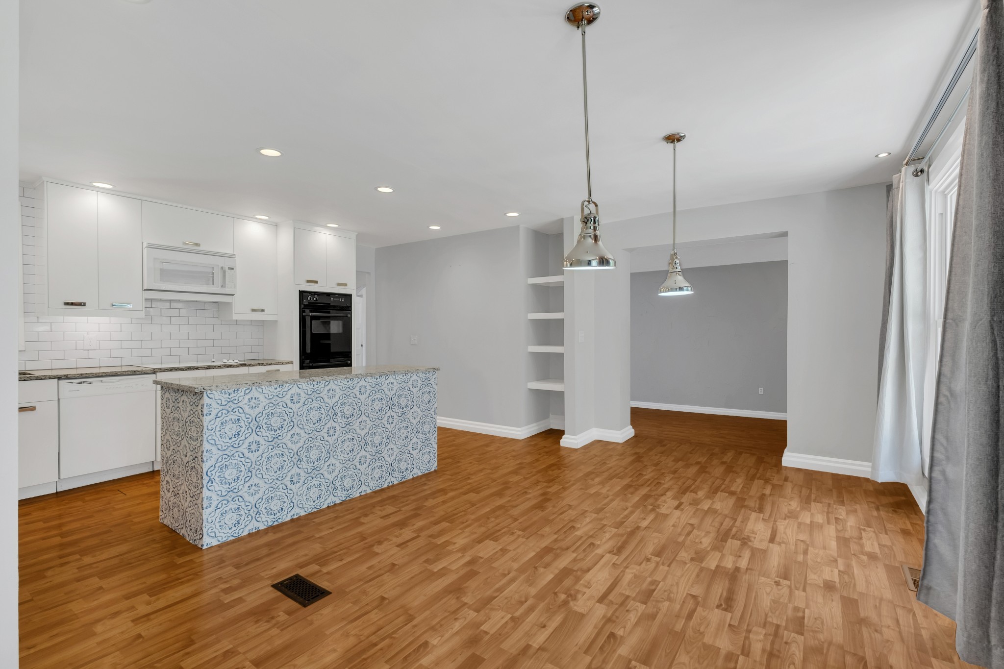 3808 Anderson Rd
