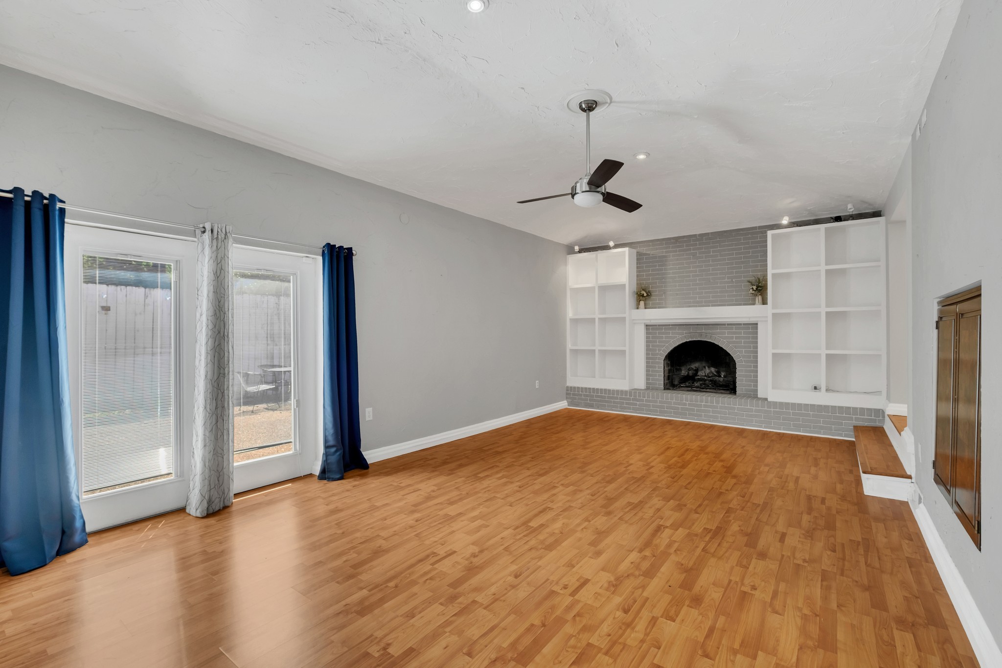 3808 Anderson Rd