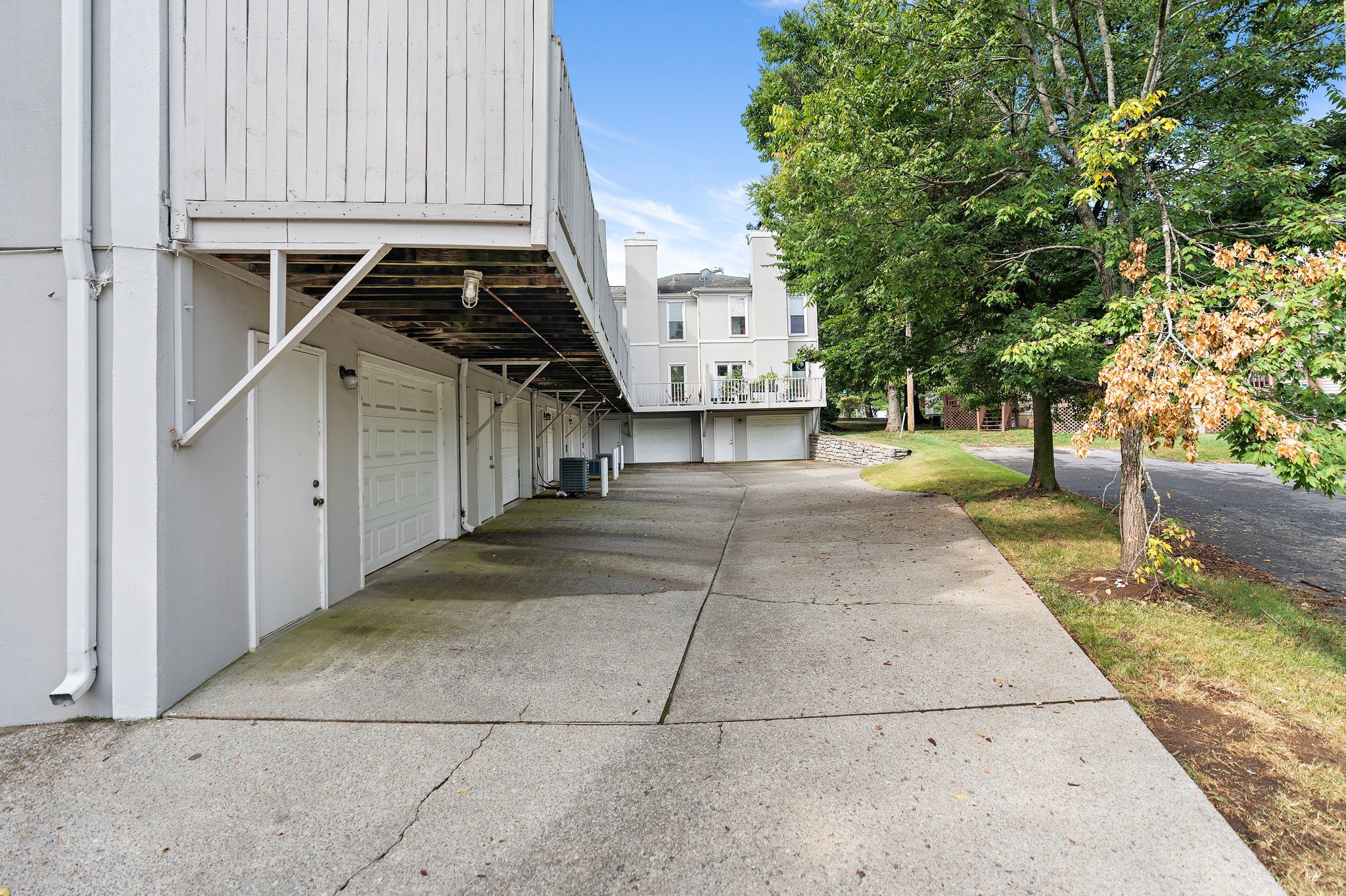 124 Acklen Park Dr