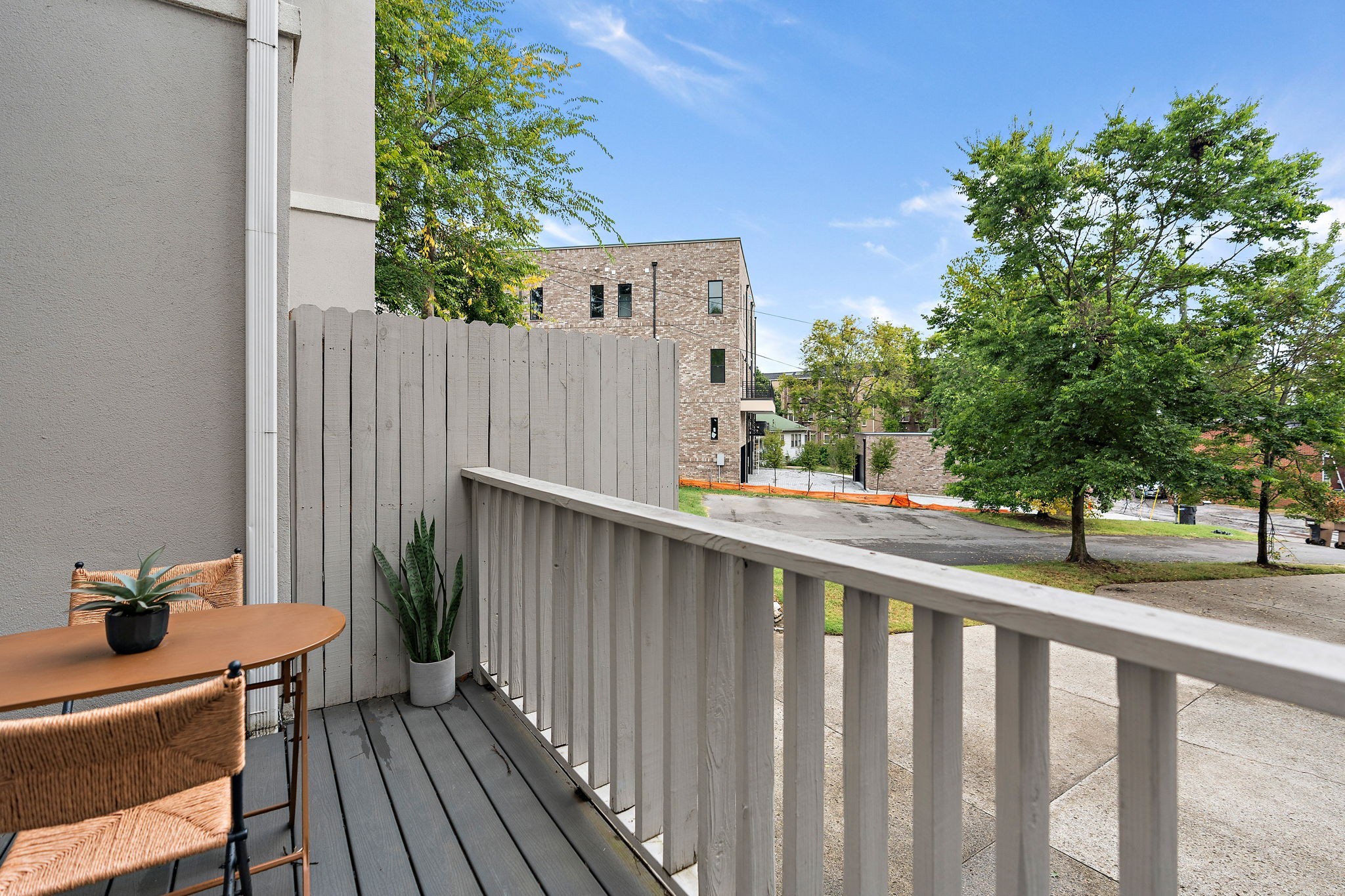 124 Acklen Park Dr