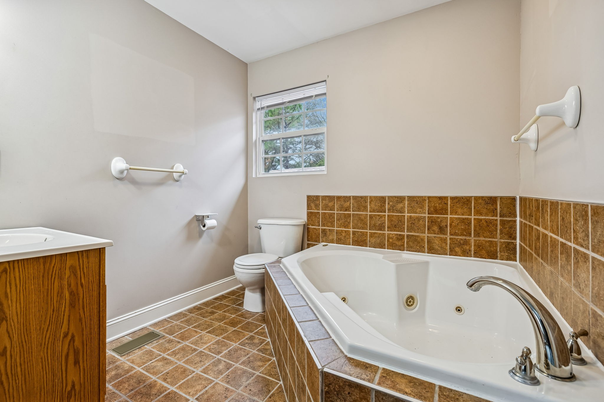 2520 Johnson Ridge Rd