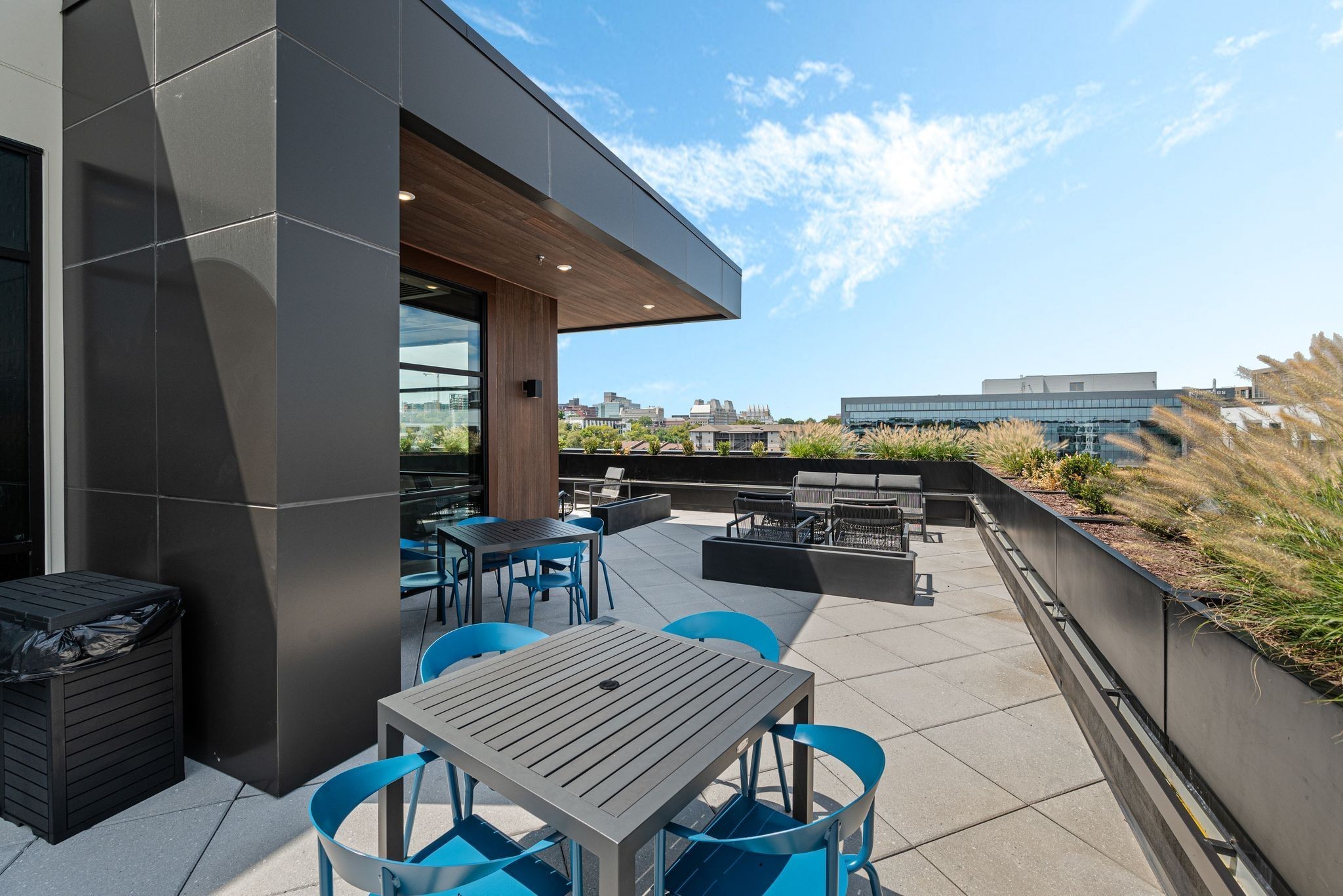 1014 16th Ave, S Unit: 210