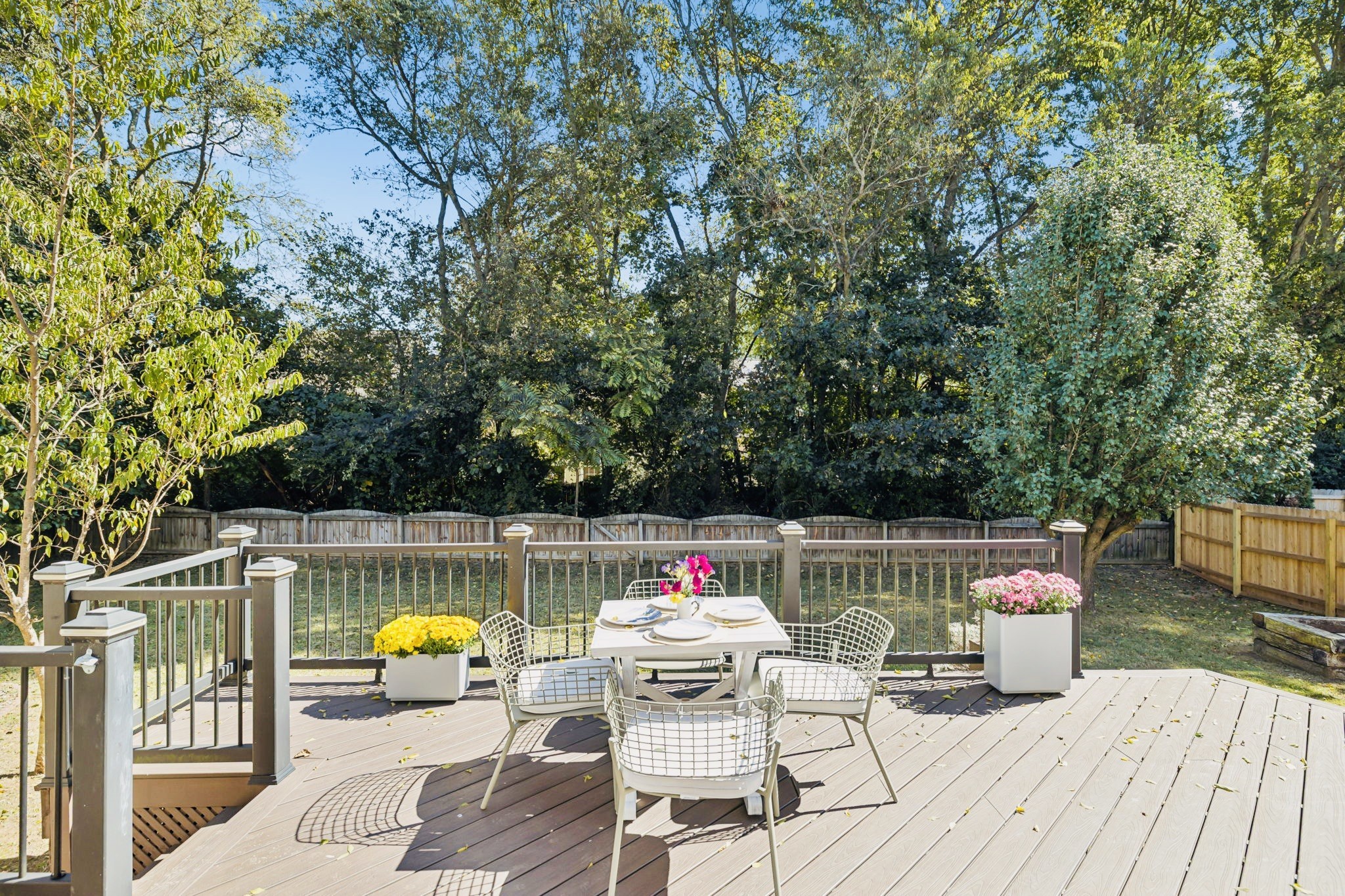 298 Wisteria Dr