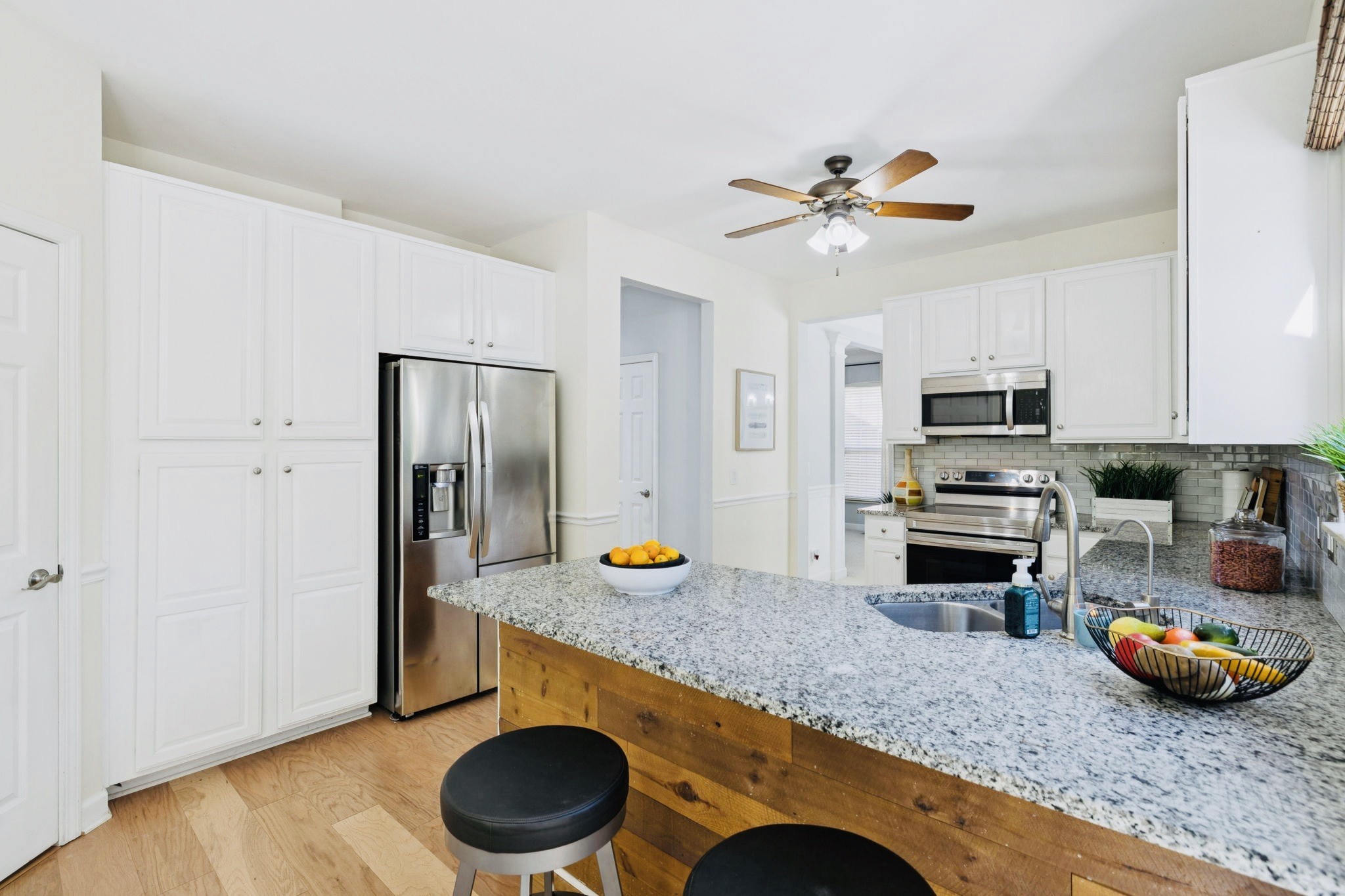 298 Wisteria Dr