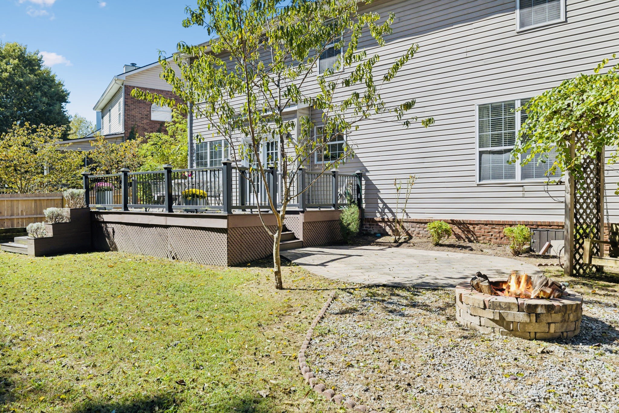298 Wisteria Dr