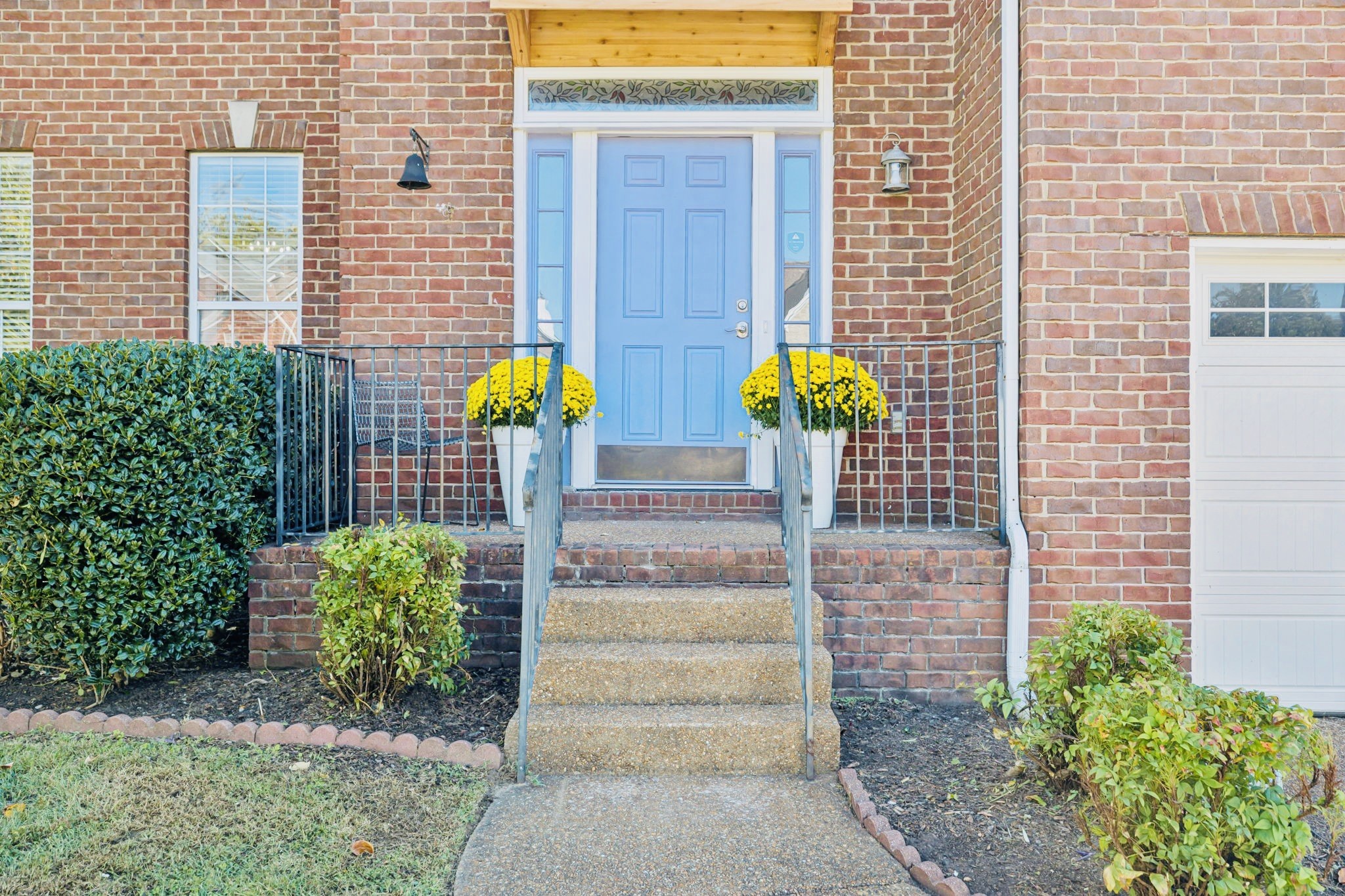 298 Wisteria Dr