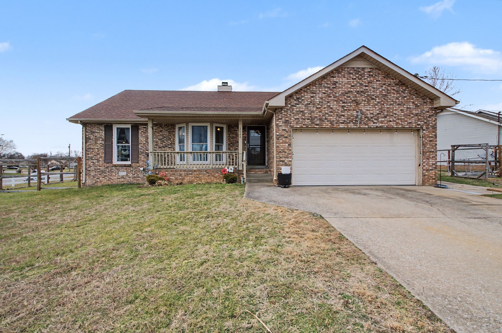 2022 Windmeade Dr