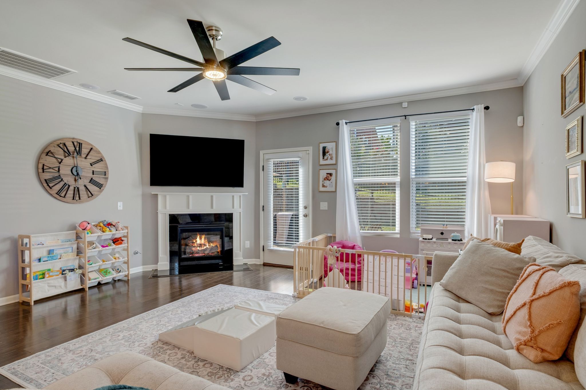 4973 Napoli Dr