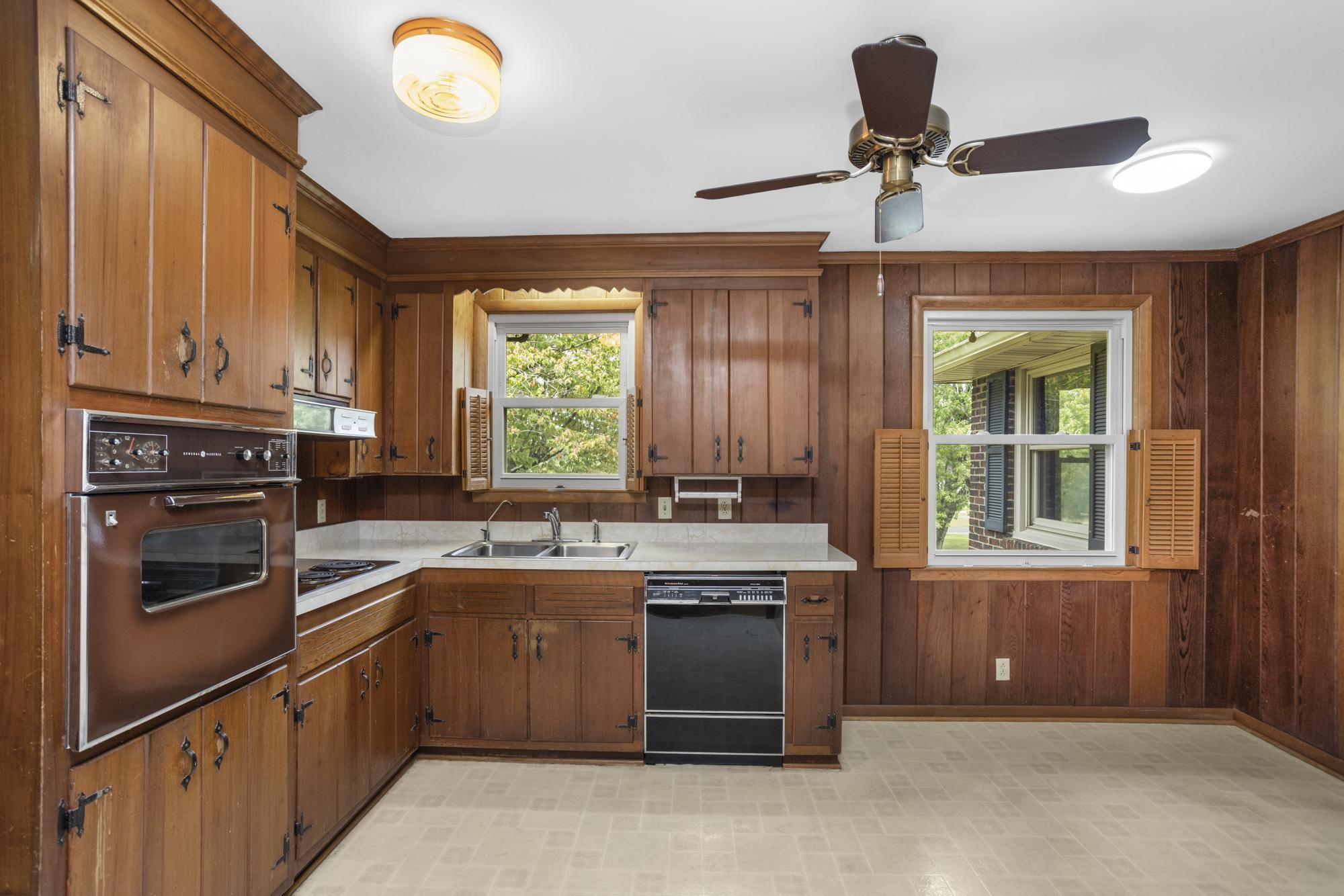 118 Bay Dr