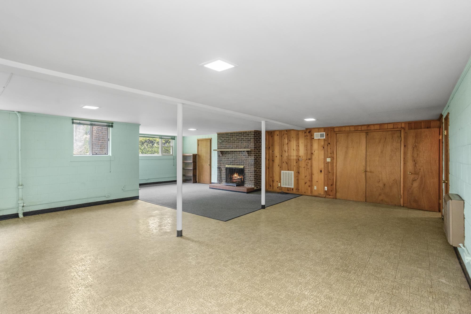 118 Bay Dr