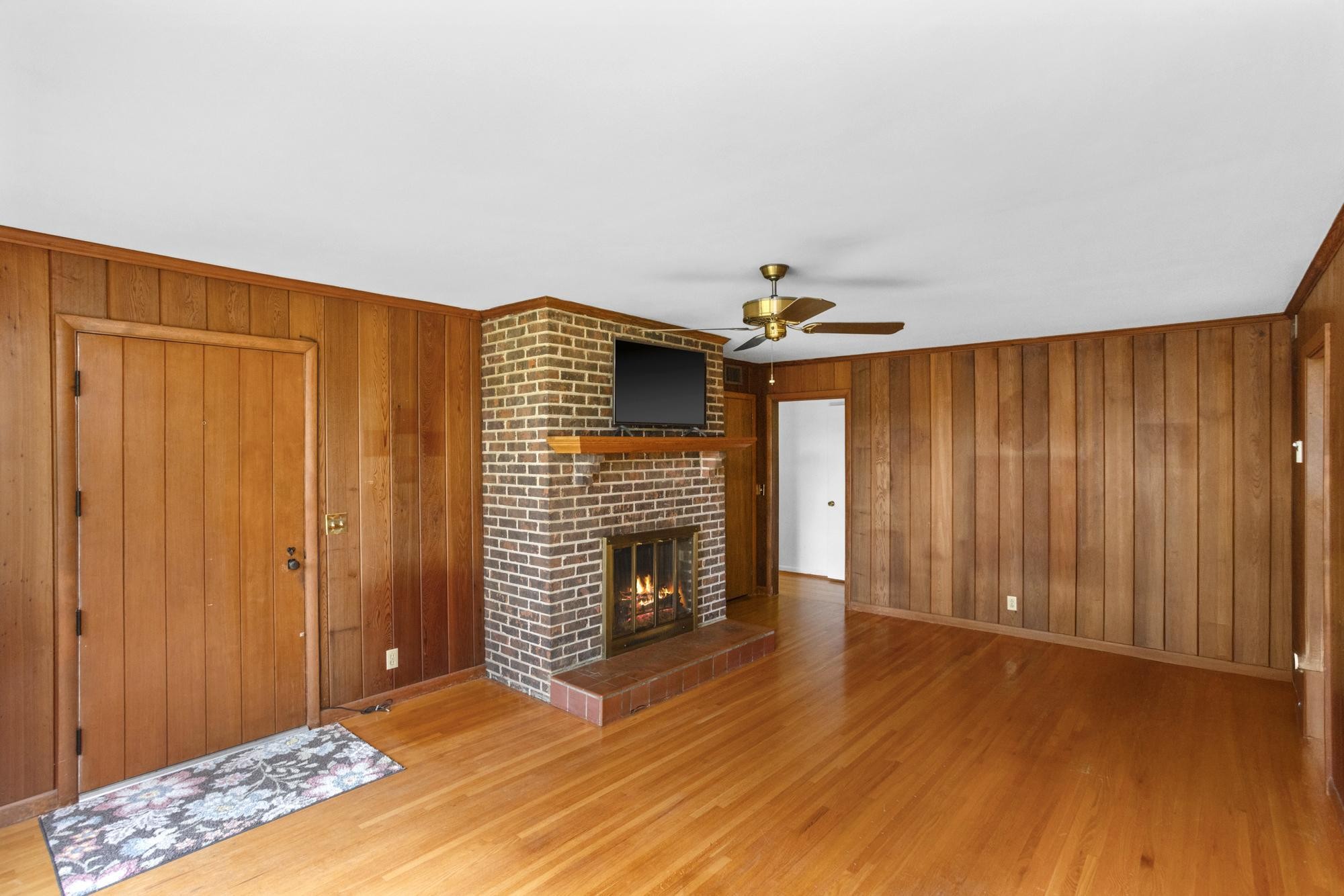 118 Bay Dr