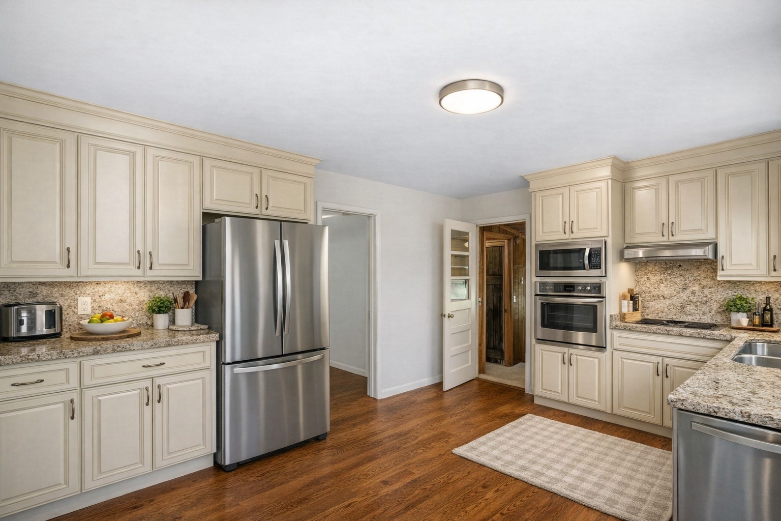 118 Bay Dr