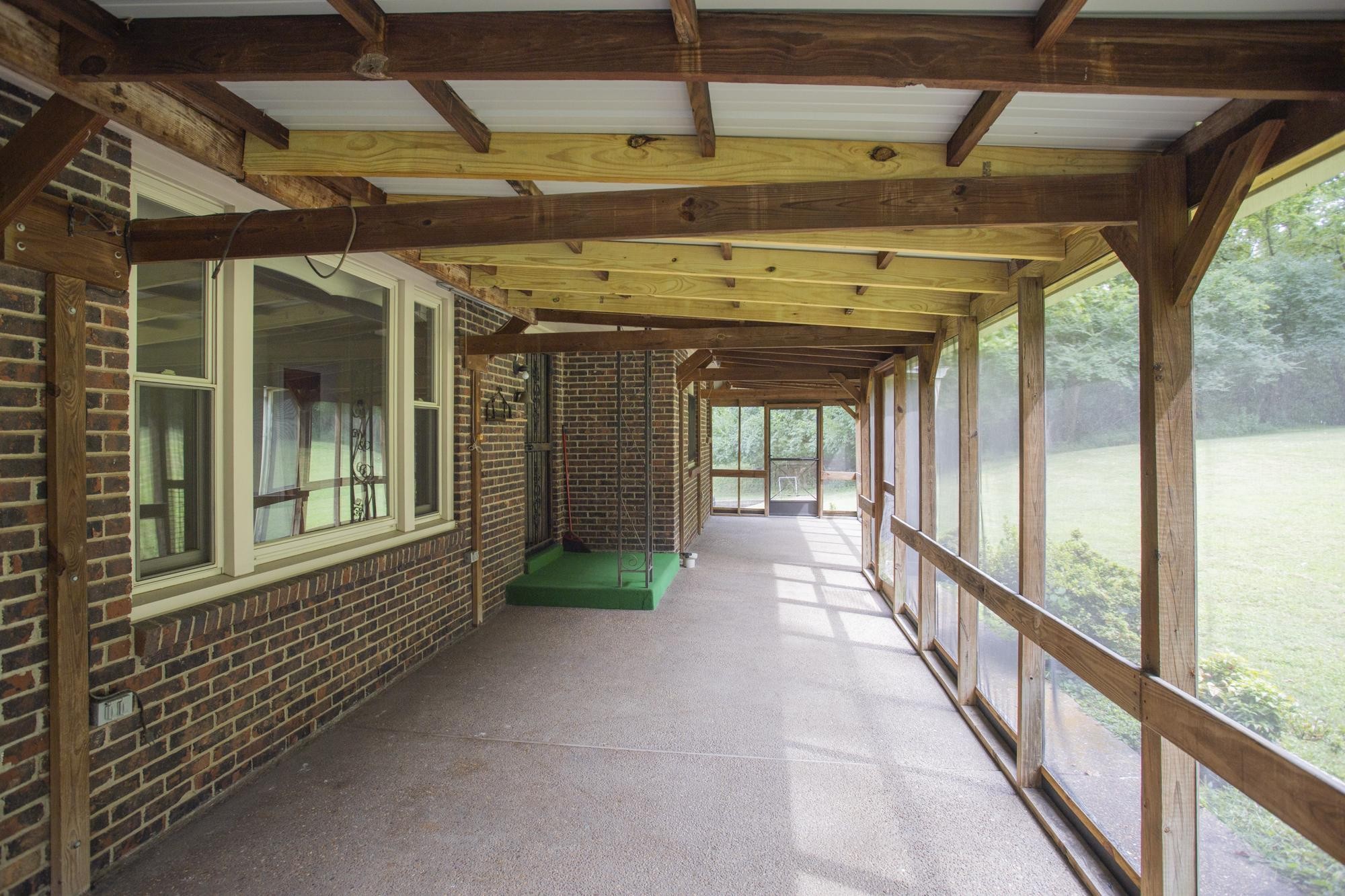 118 Bay Dr