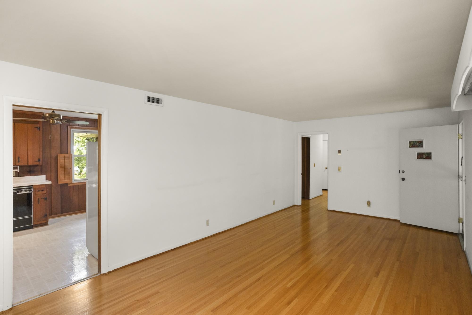 118 Bay Dr