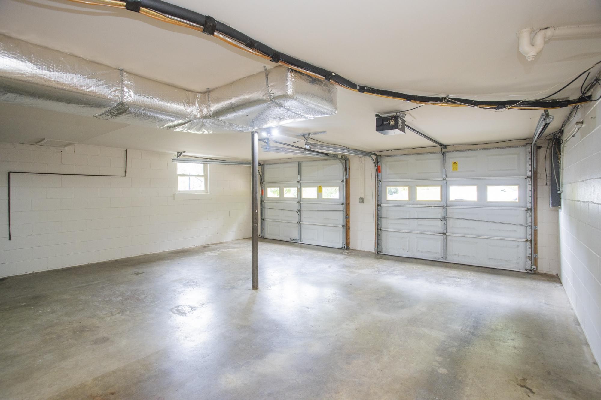 118 Bay Dr