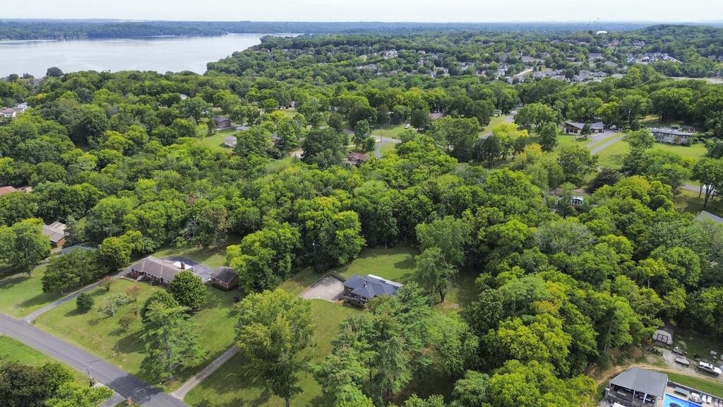 118 Bay Dr