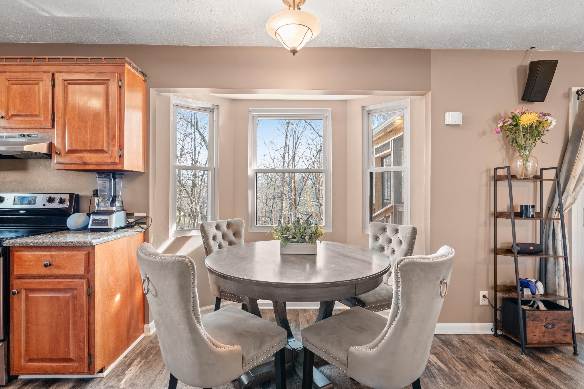 517 Skyview Dr