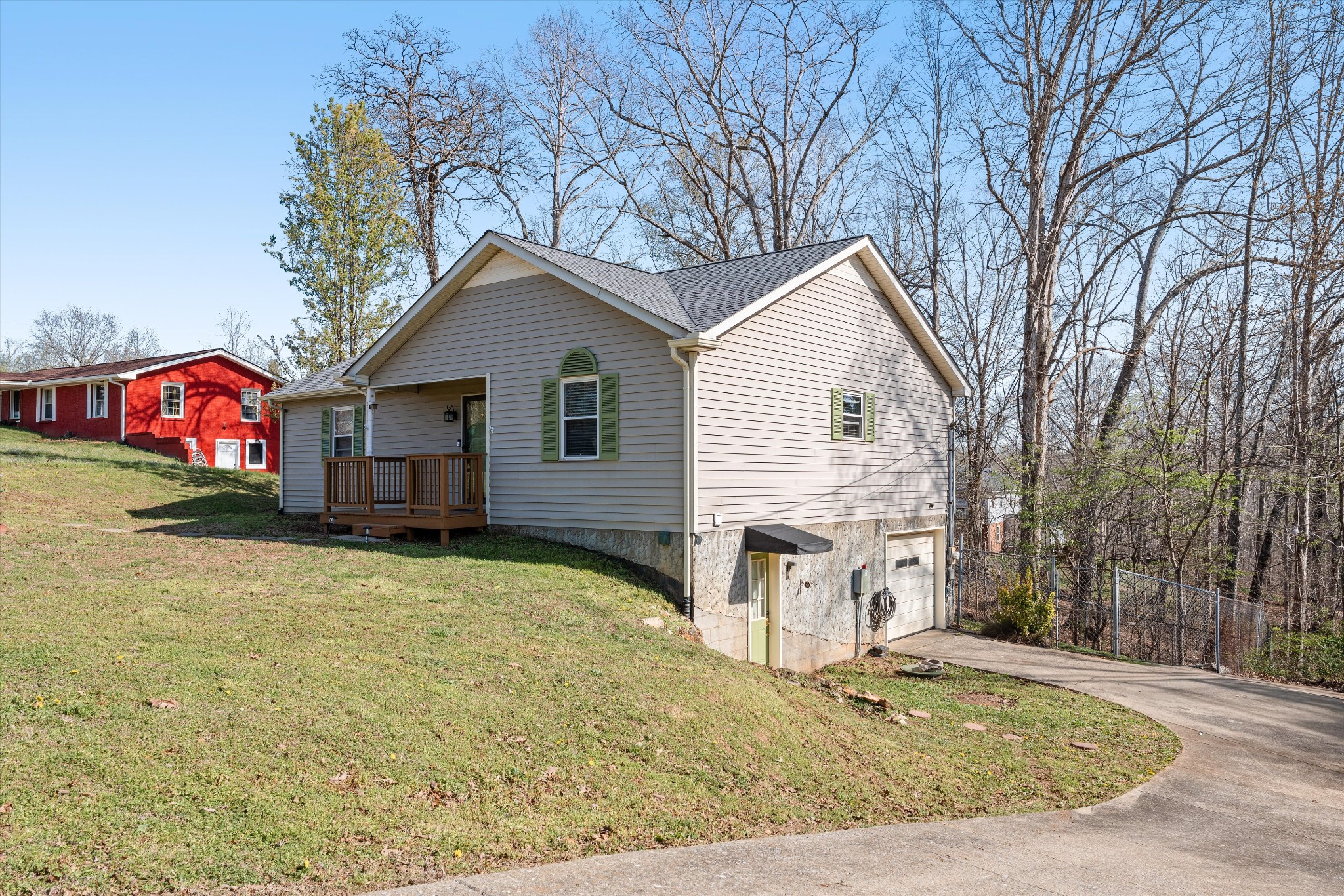 517 Skyview Dr