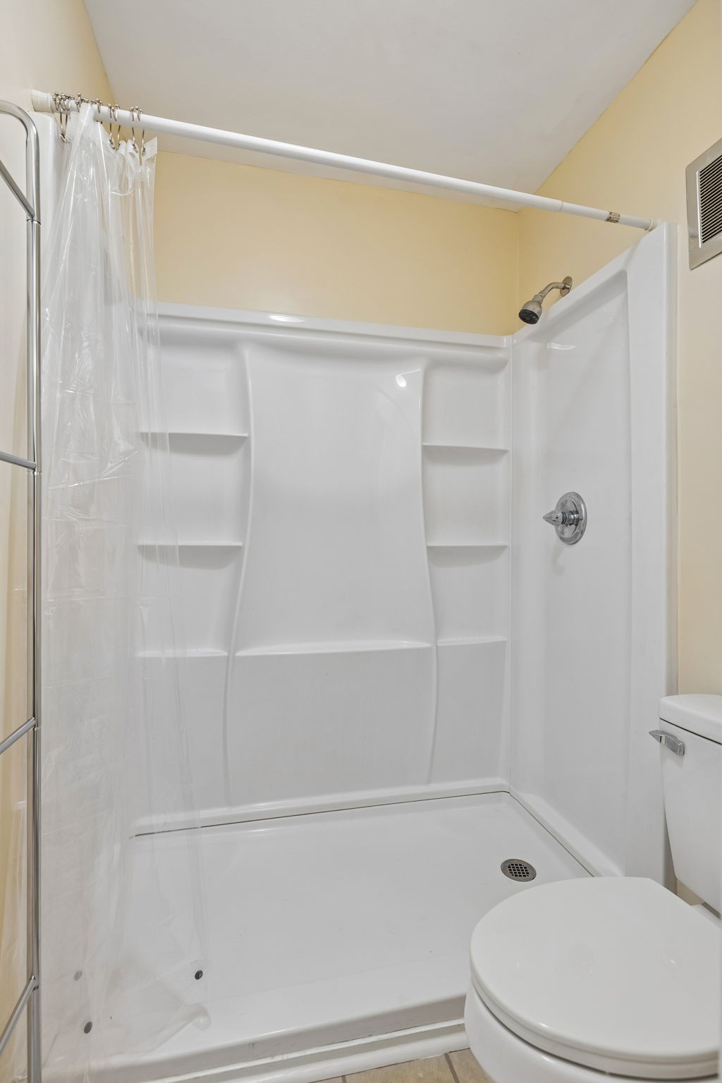 370 Wallace Rd Unit: A28