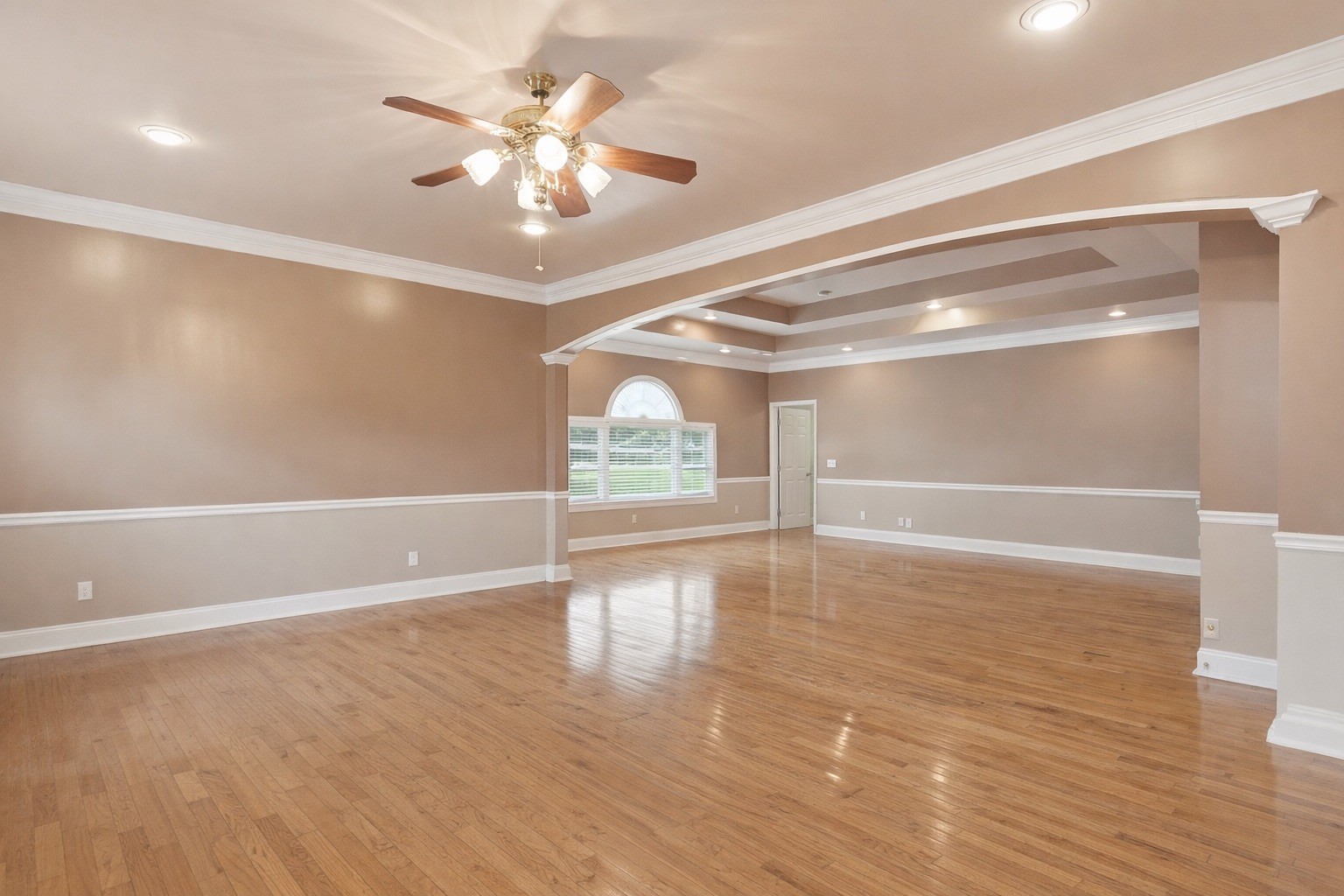5858 Cloverland Dr