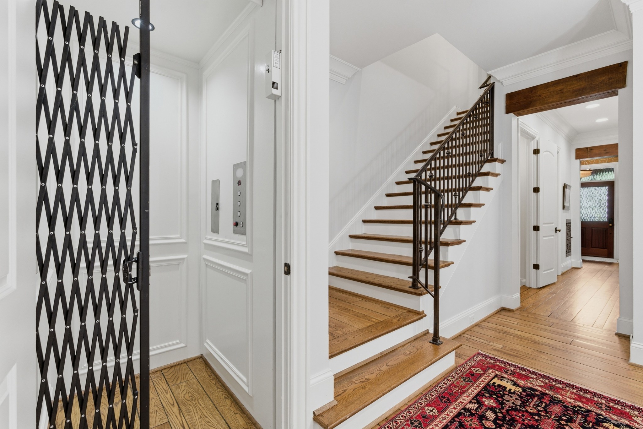 135B Woodmont Blvd