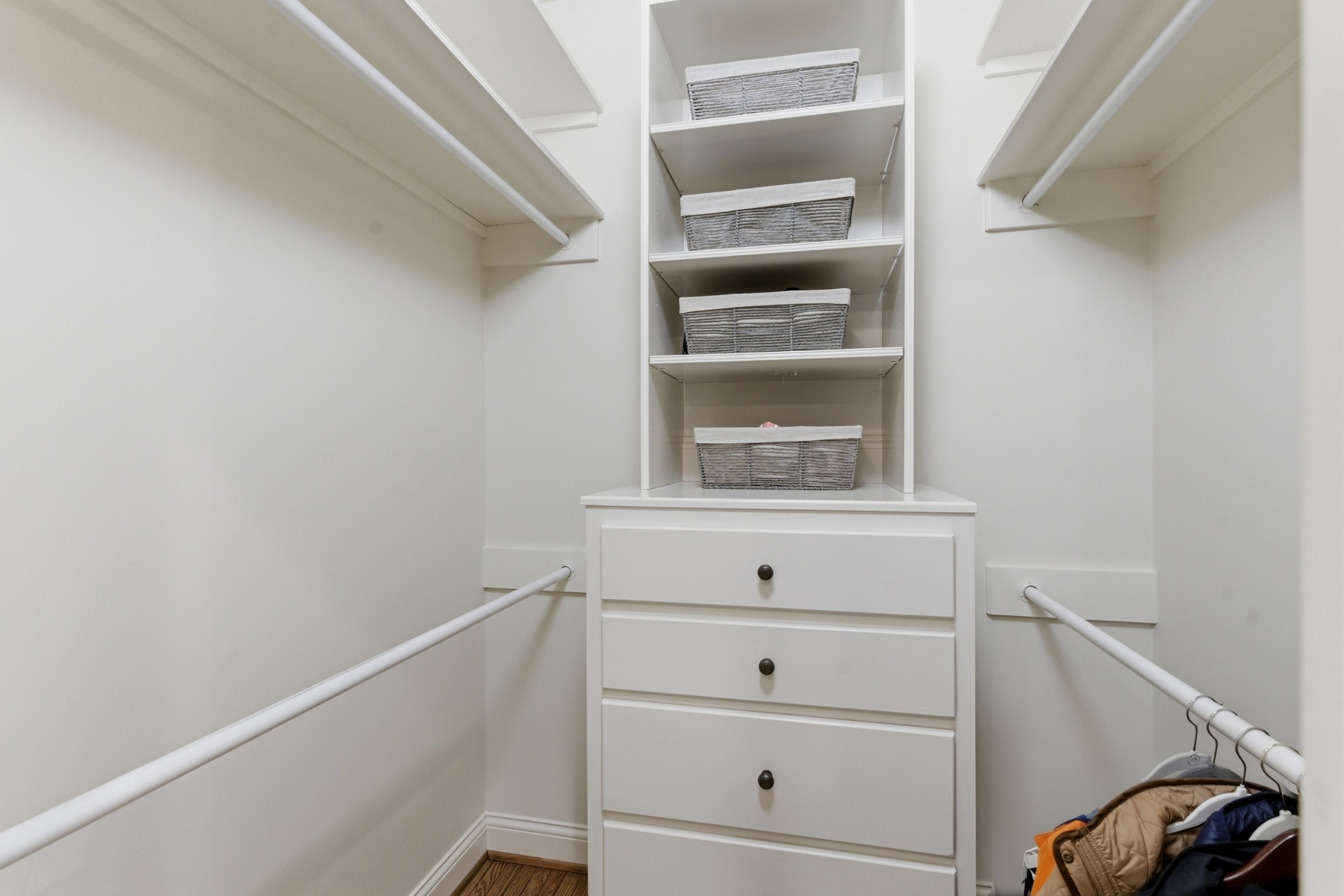 135B Woodmont Blvd