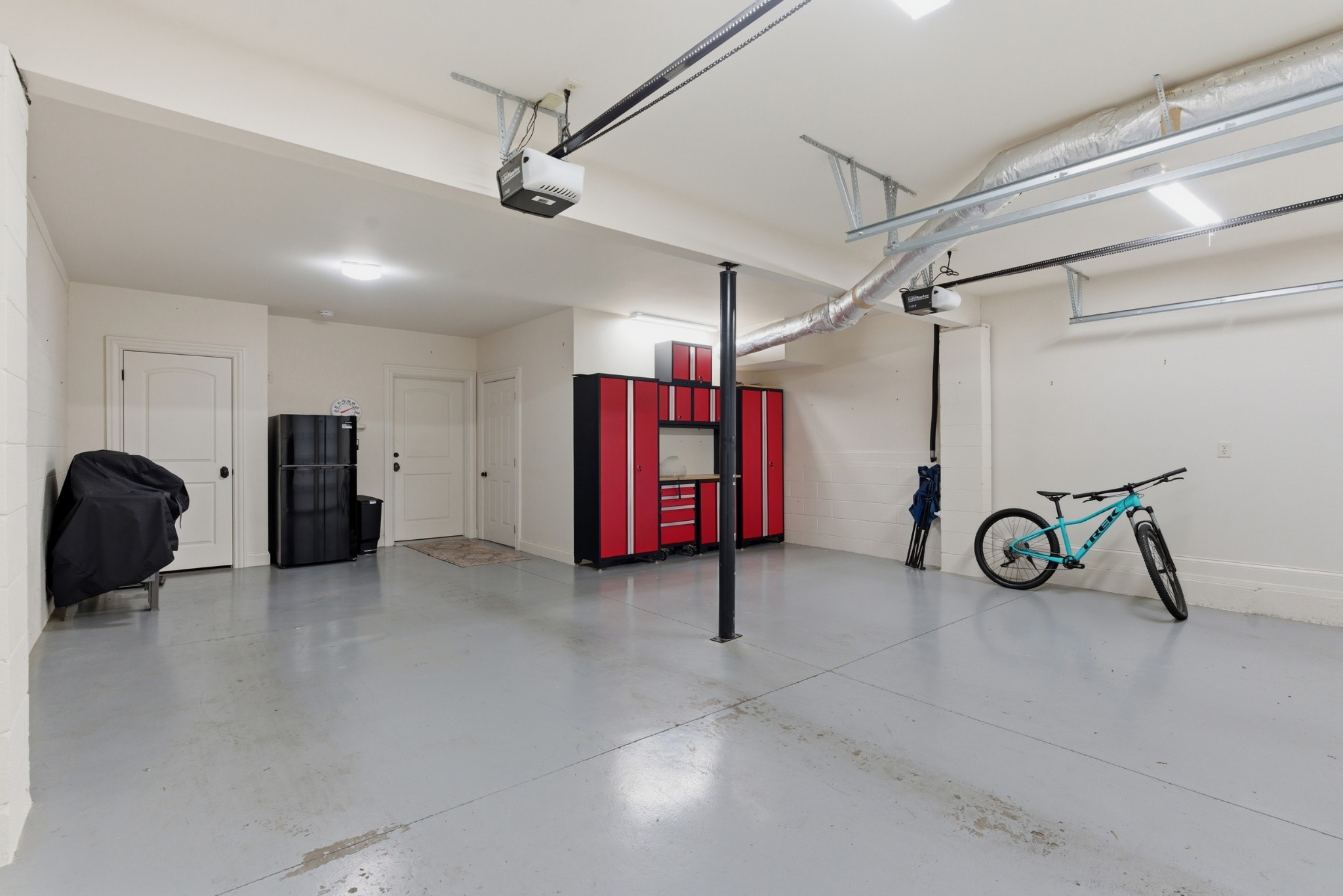 135B Woodmont Blvd