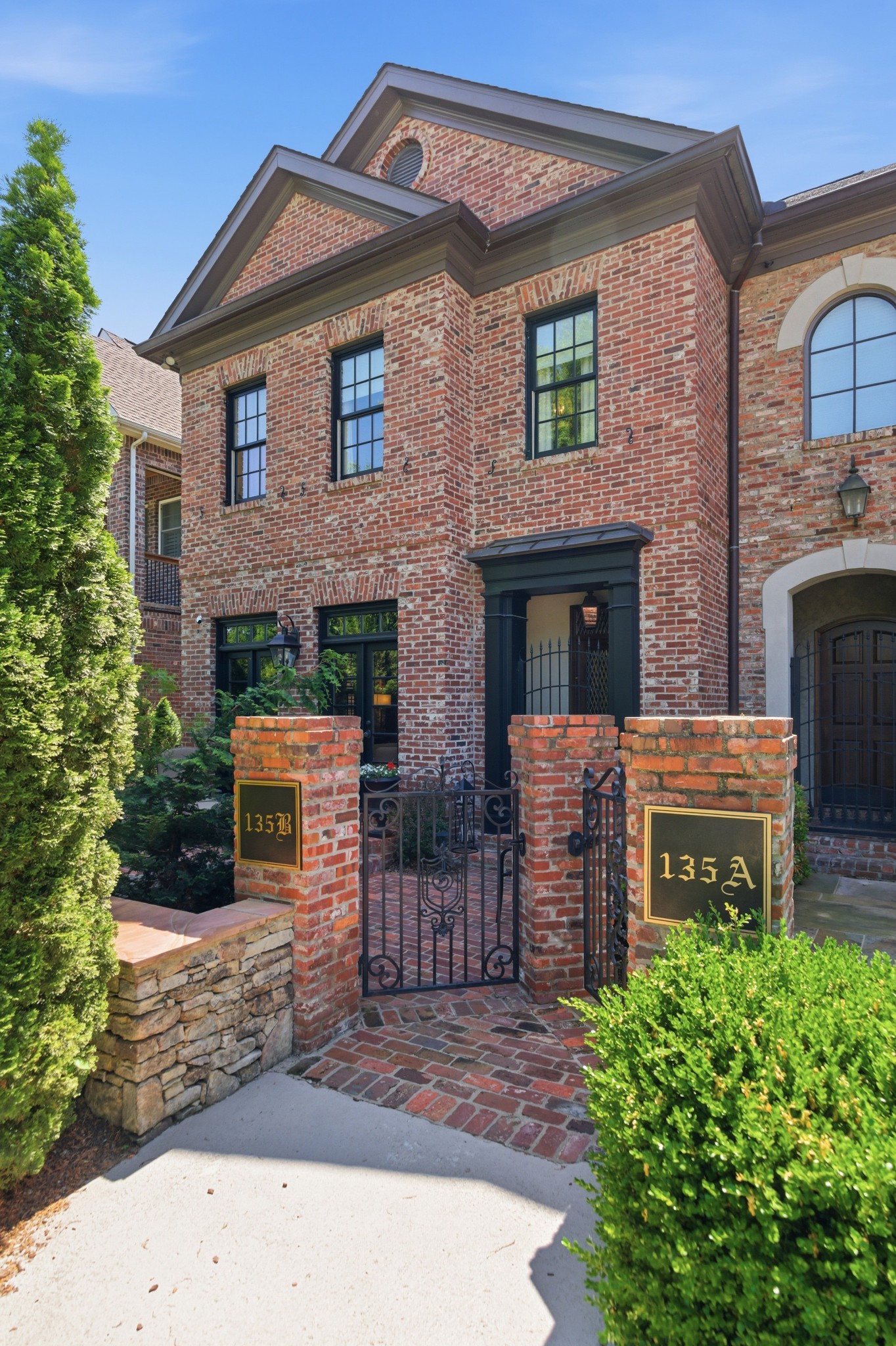 135B Woodmont Blvd