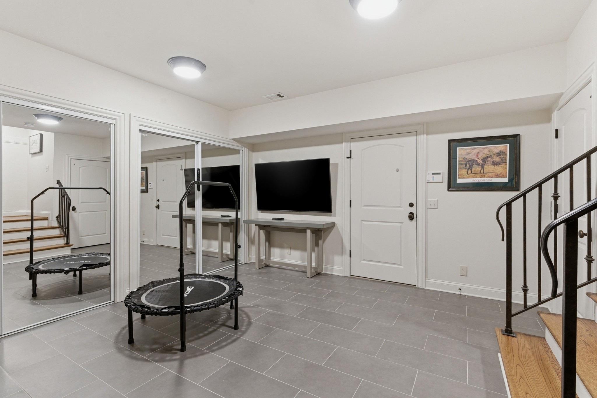 135B Woodmont Blvd