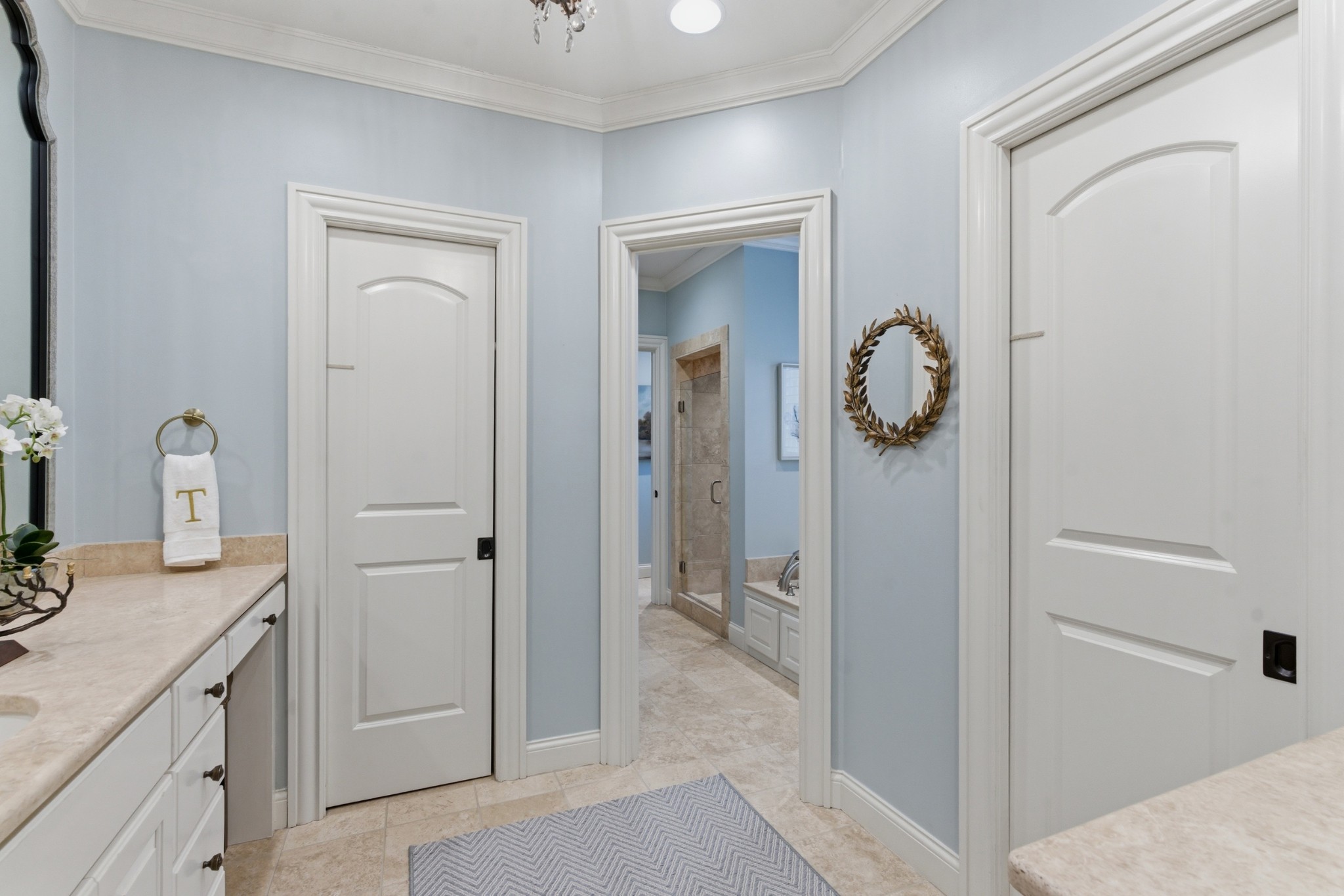 135B Woodmont Blvd