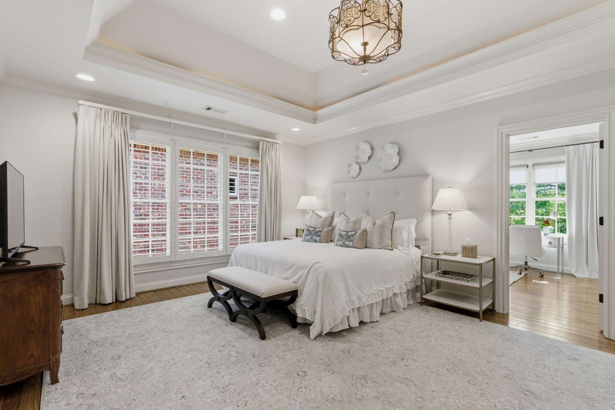 135B Woodmont Blvd