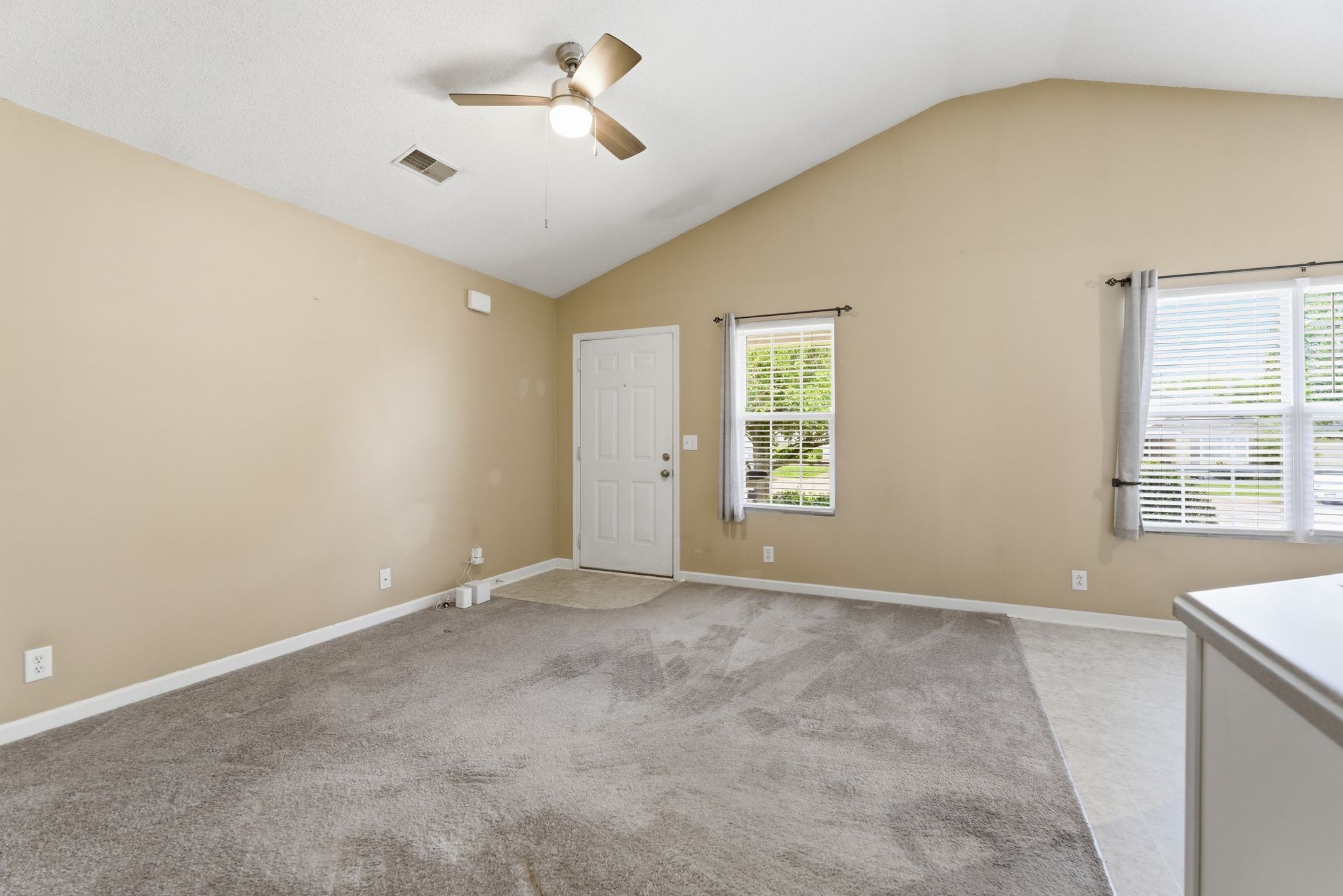 5095 Cornelius Dr