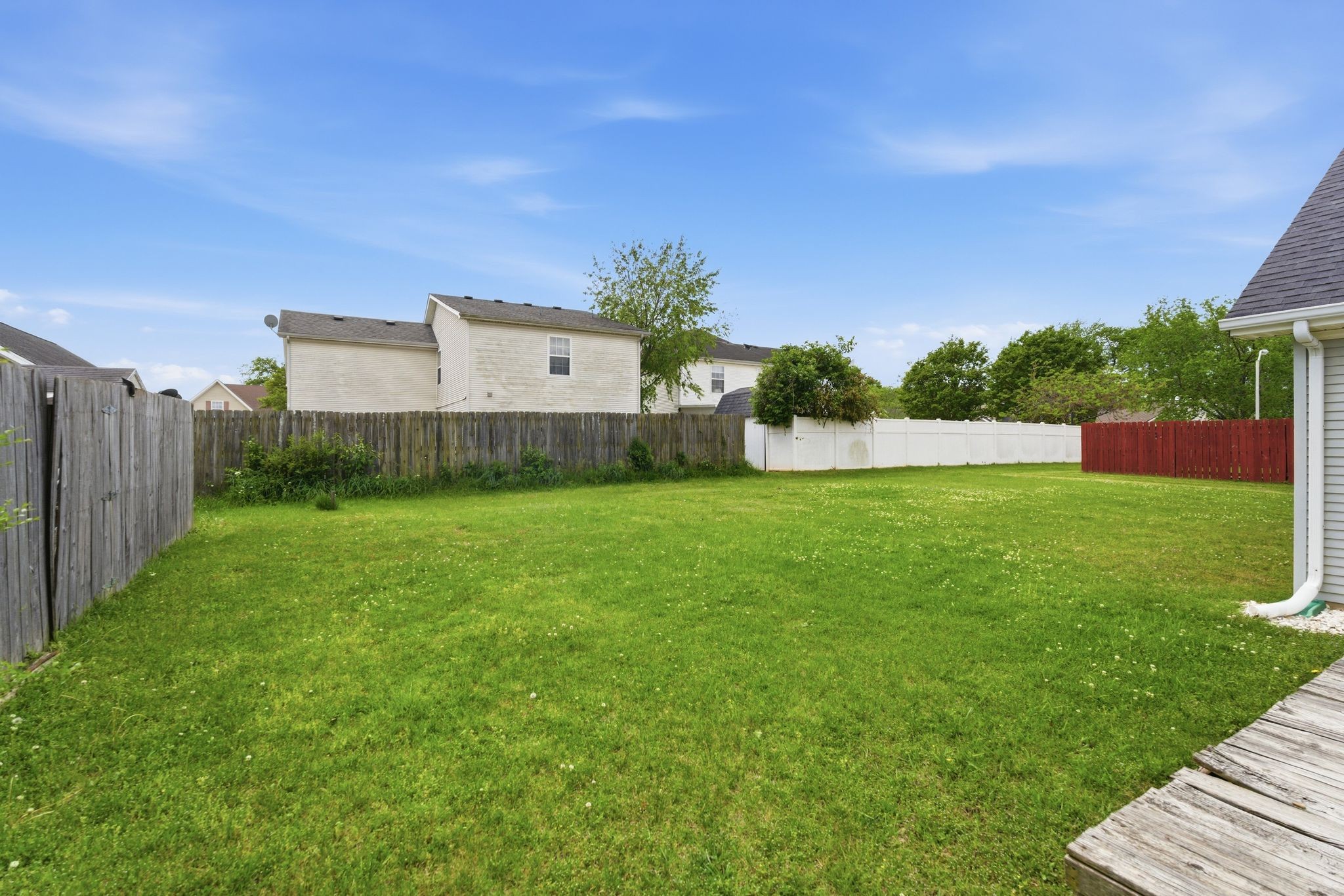 5095 Cornelius Dr