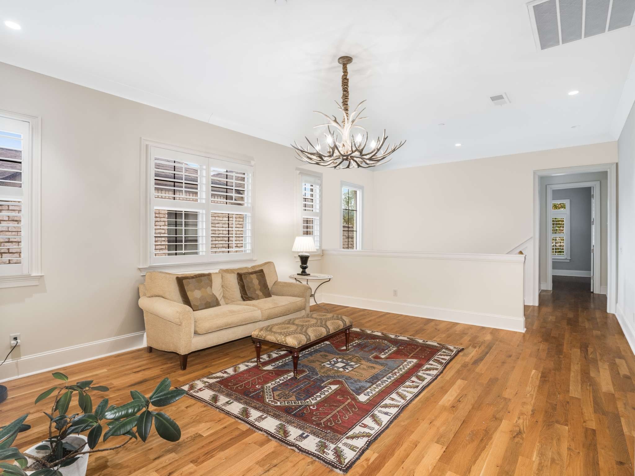 1110B Biltmore Dr