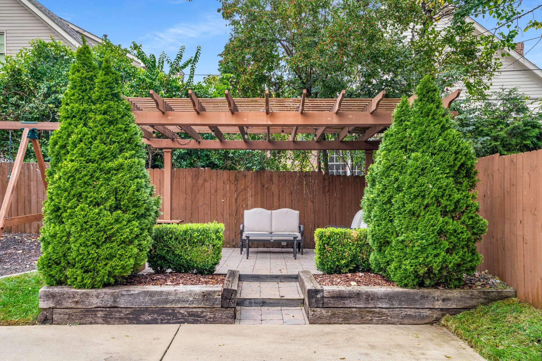 1110B Biltmore Dr