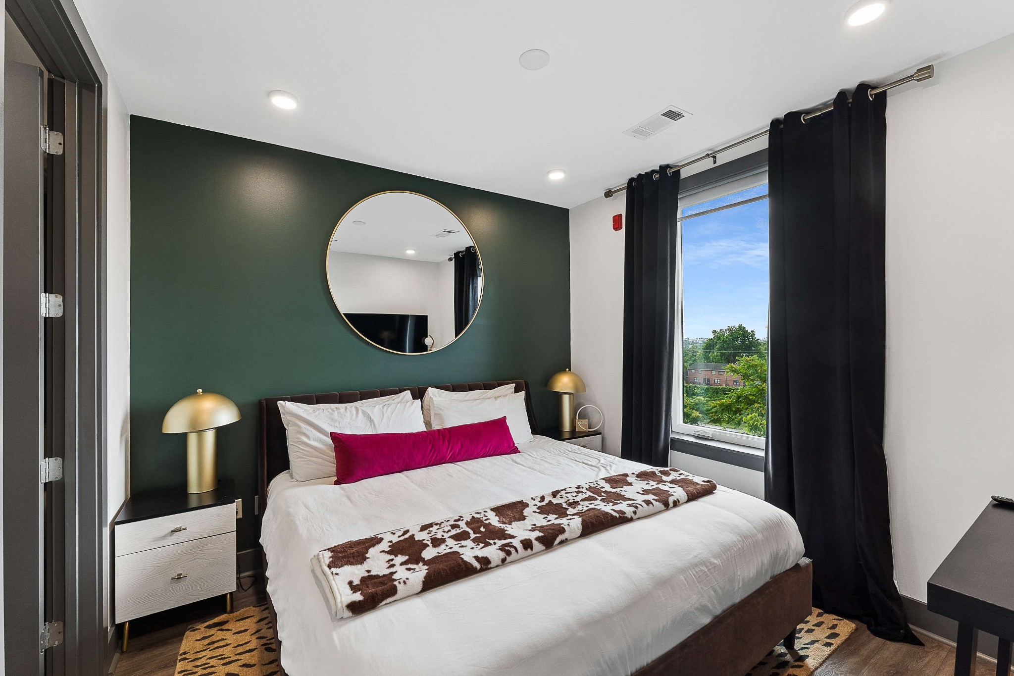 65 Lindsley Ave Unit: 410