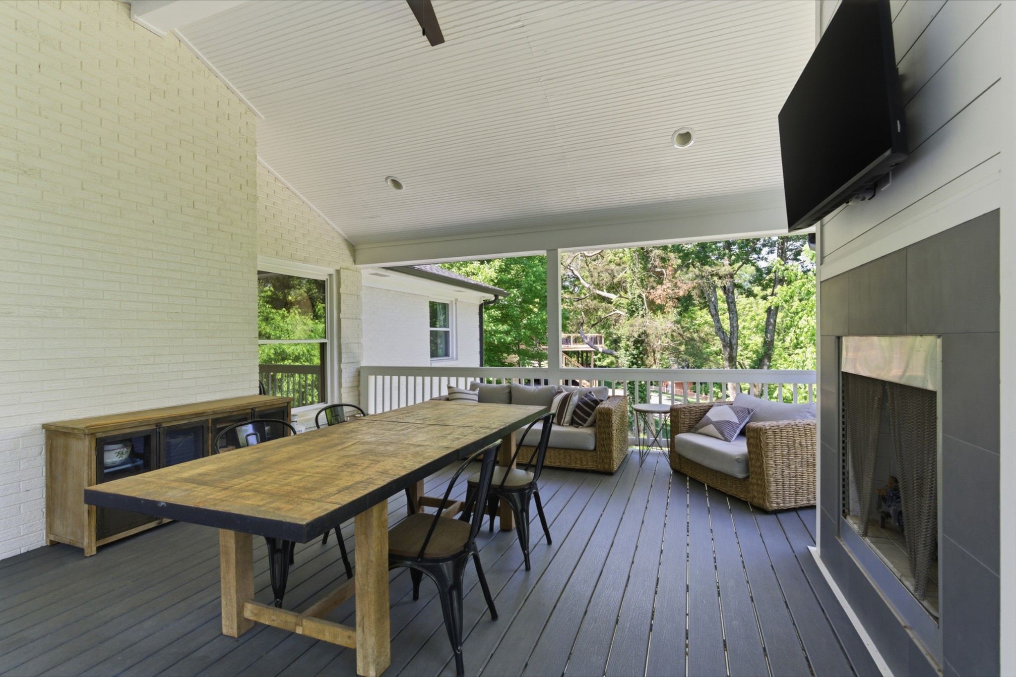 5433 Hill Road Cir