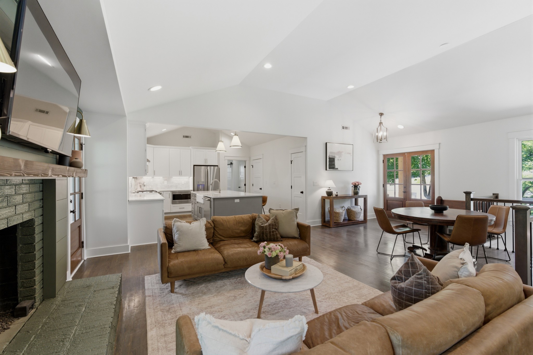 5433 Hill Road Cir